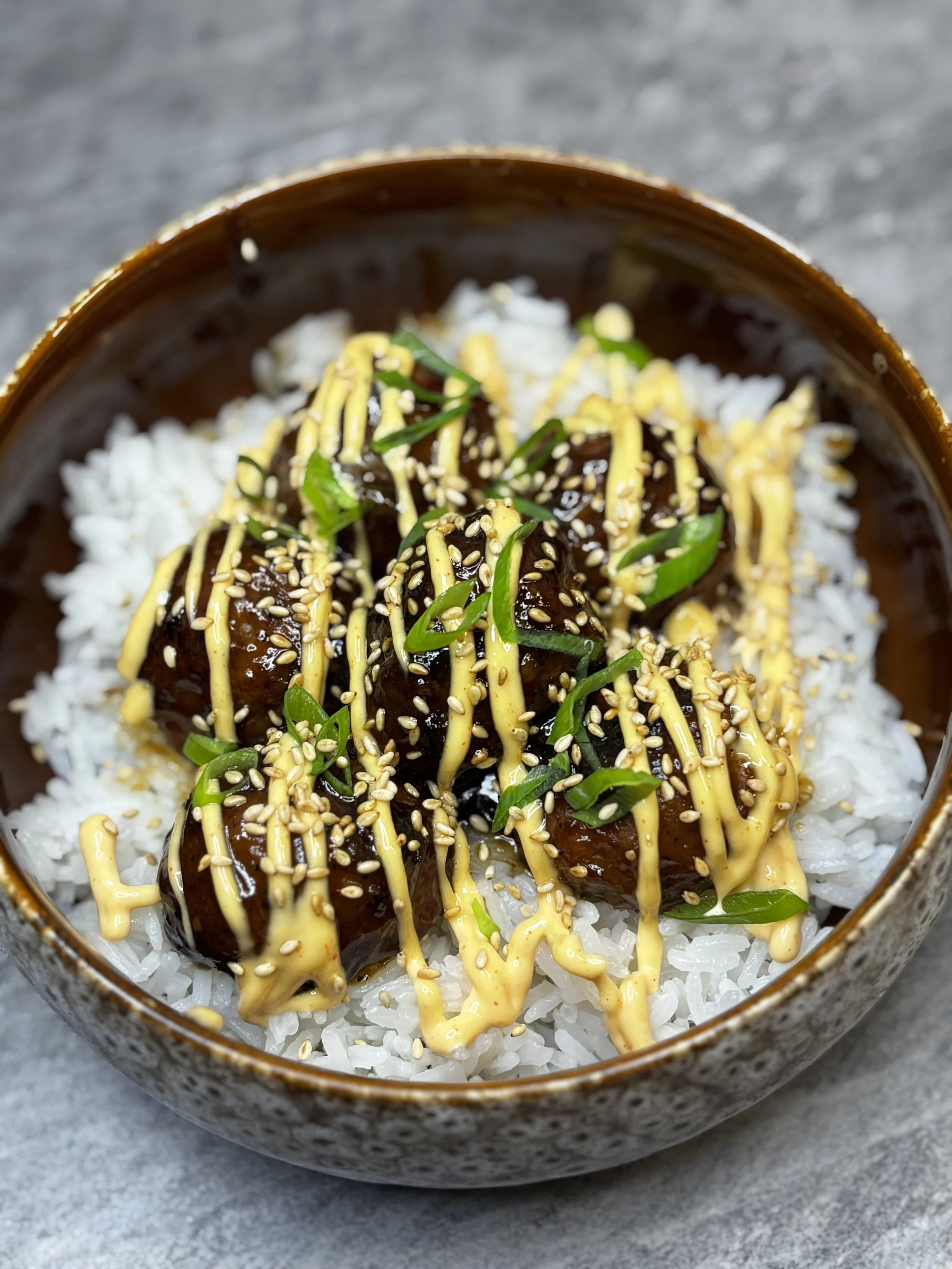 Koreanskinspirerade köttbullar med sötstark glaze