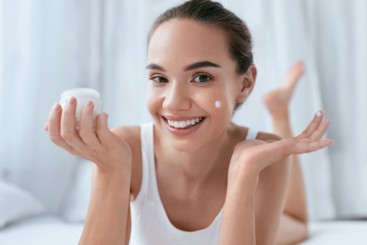 Compounded Tretinoin Pharmacy in Baltimore, MD: Customized Dermatology Prescriptions