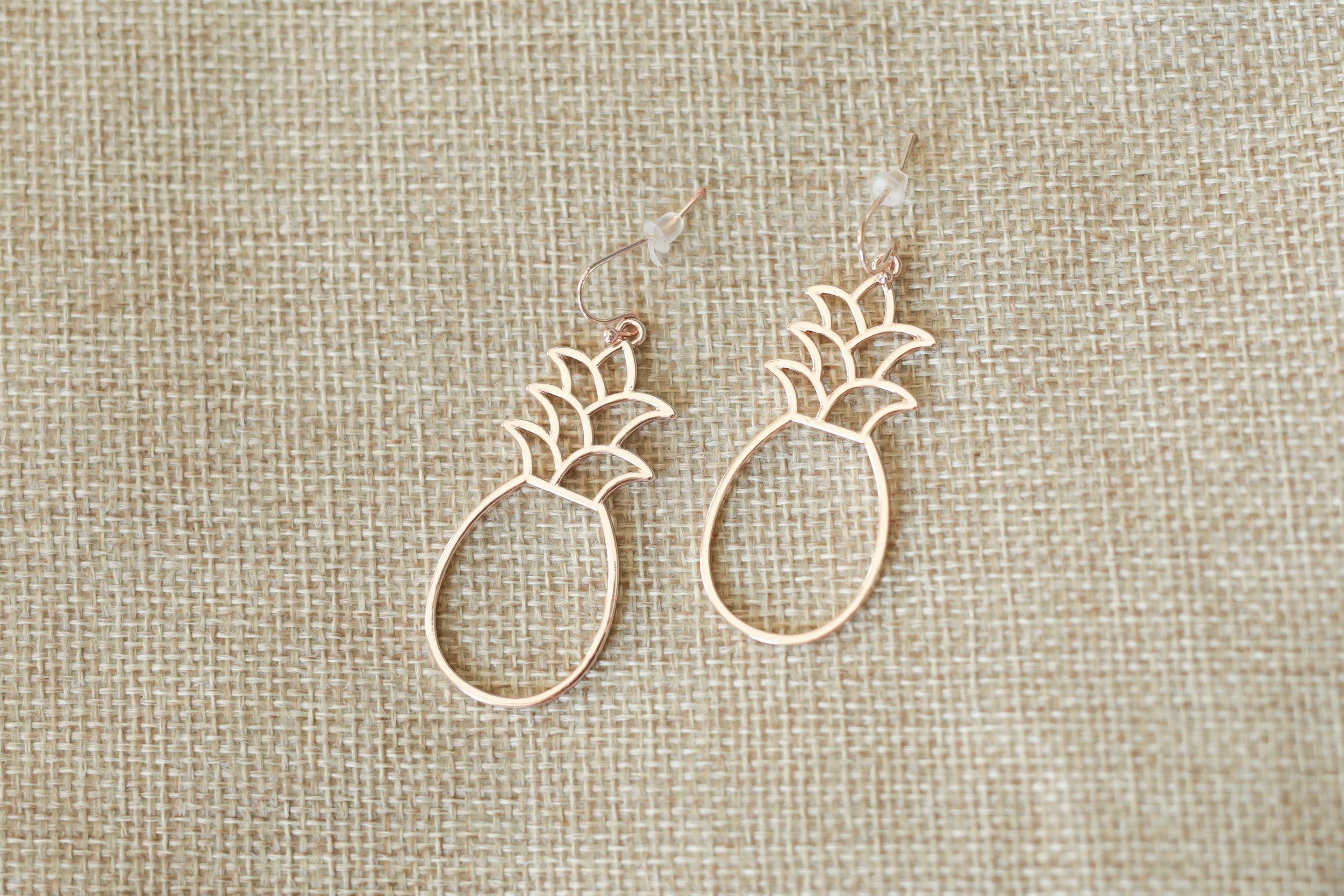 Pienapple_Earrings_Starfish_Infertility_Foundation (2).jpg