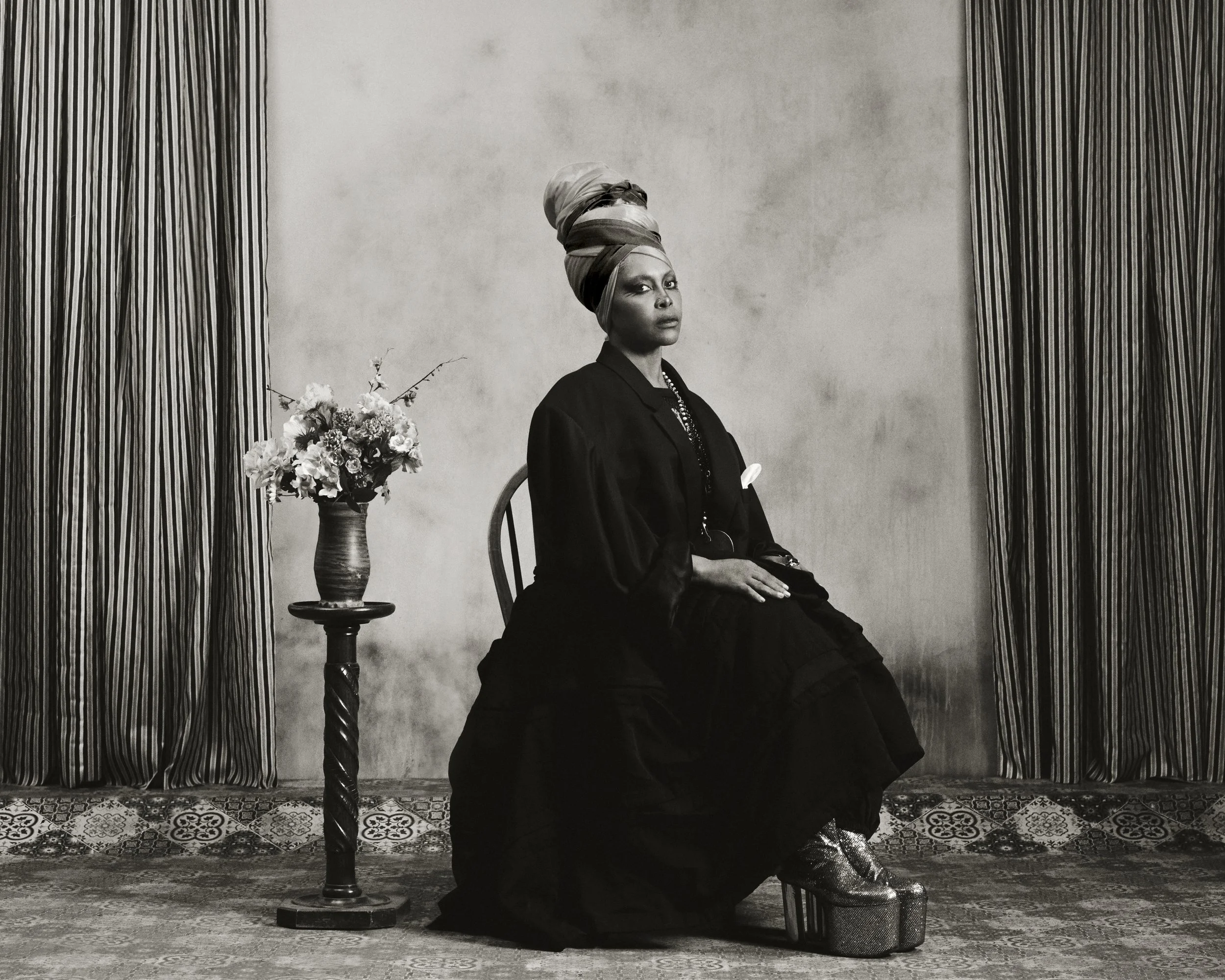 260811_ERYKAHBADU_LAURYNHLL_010009_01_V2-Edit.JPEG