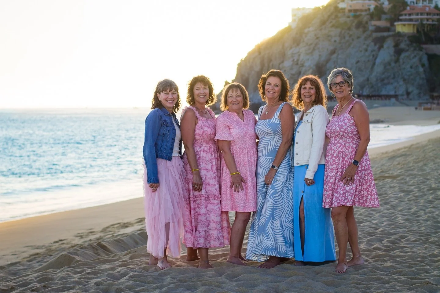 Make your girls&rsquo; trip iconic by commemorating it with a golden hour shoot. 🌟