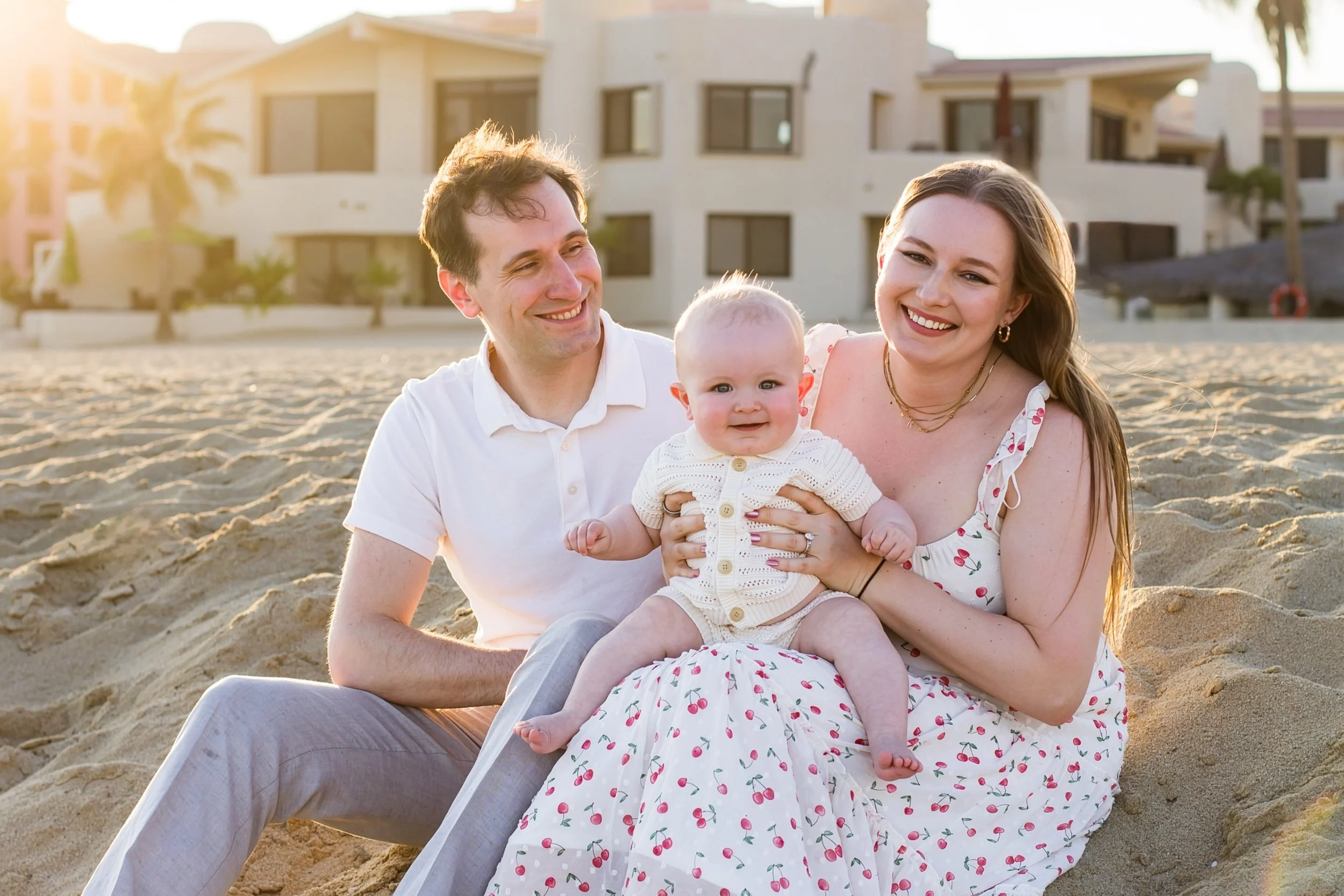 Can&rsquo;t stop, won&rsquo;t stop sharing from this session 😍 Thank you so much, Anna, for having us capture your little one&rsquo;s first beach vacation!
