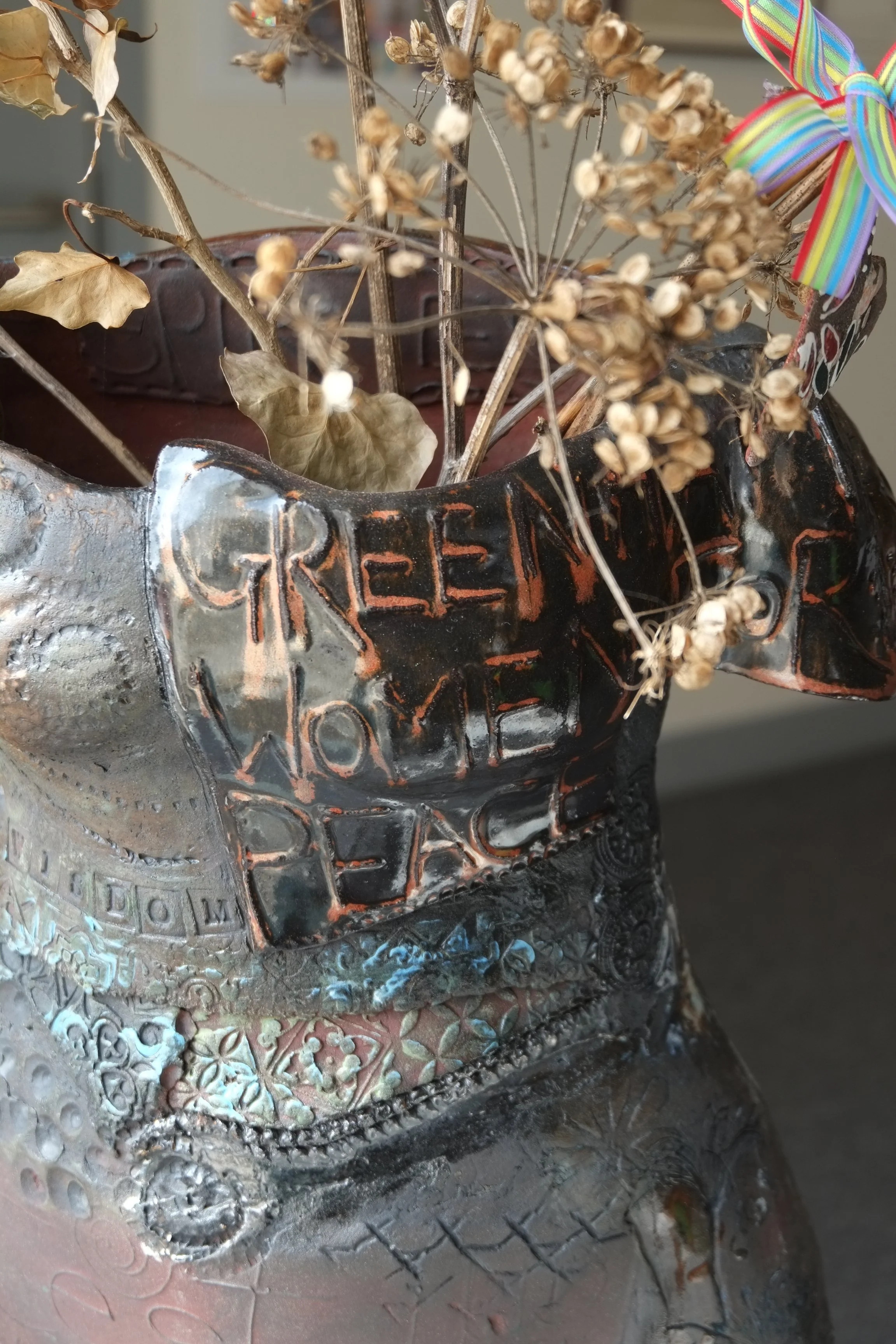 CERAMIC – red stoneware, engobe and wild clay