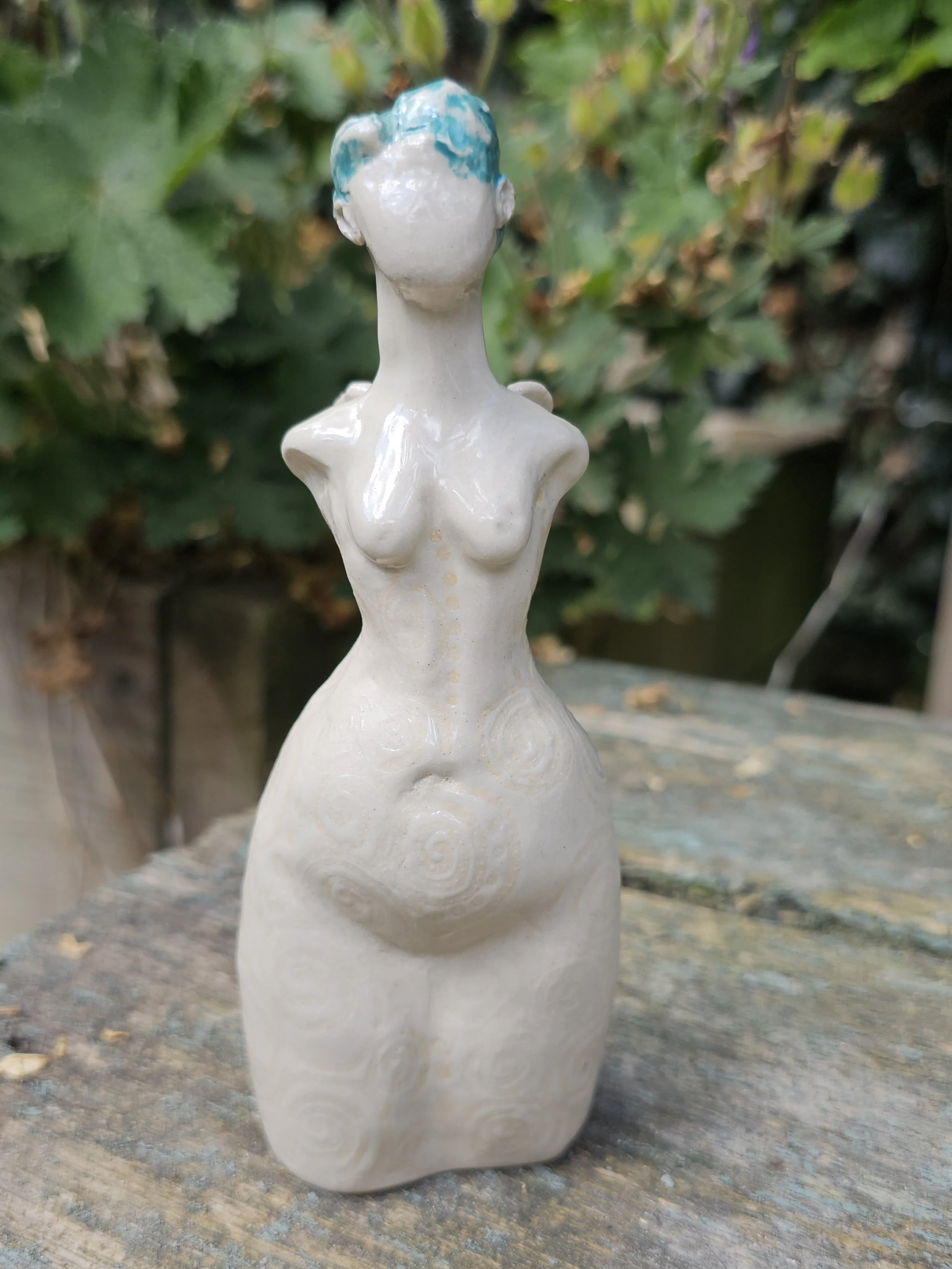 Maia (freedom) small stoneware sculpture. £60 plus P&P UK only. with small plinth £75