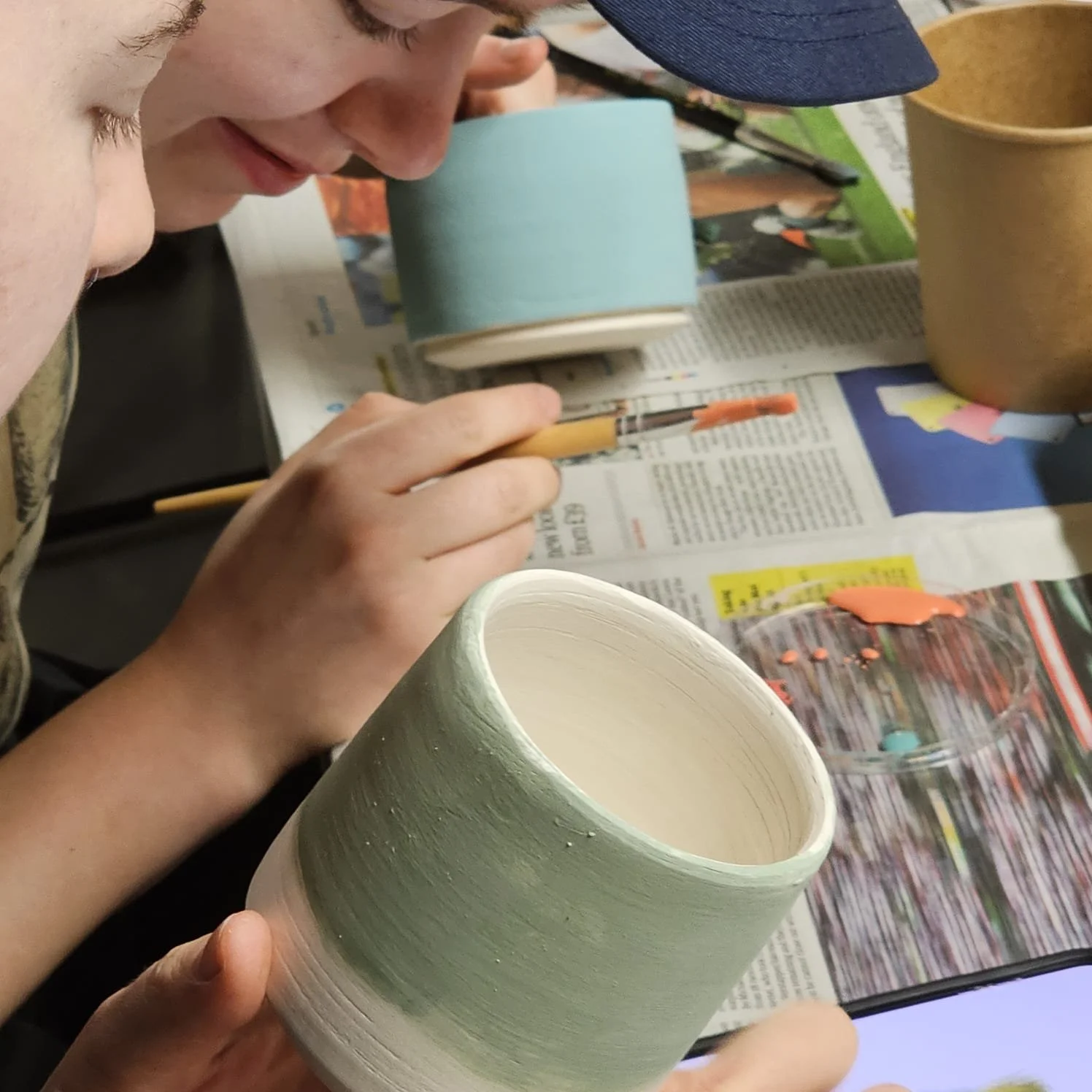 sgraffito beakers/mugs workshop