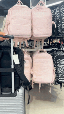 GIFS.gif