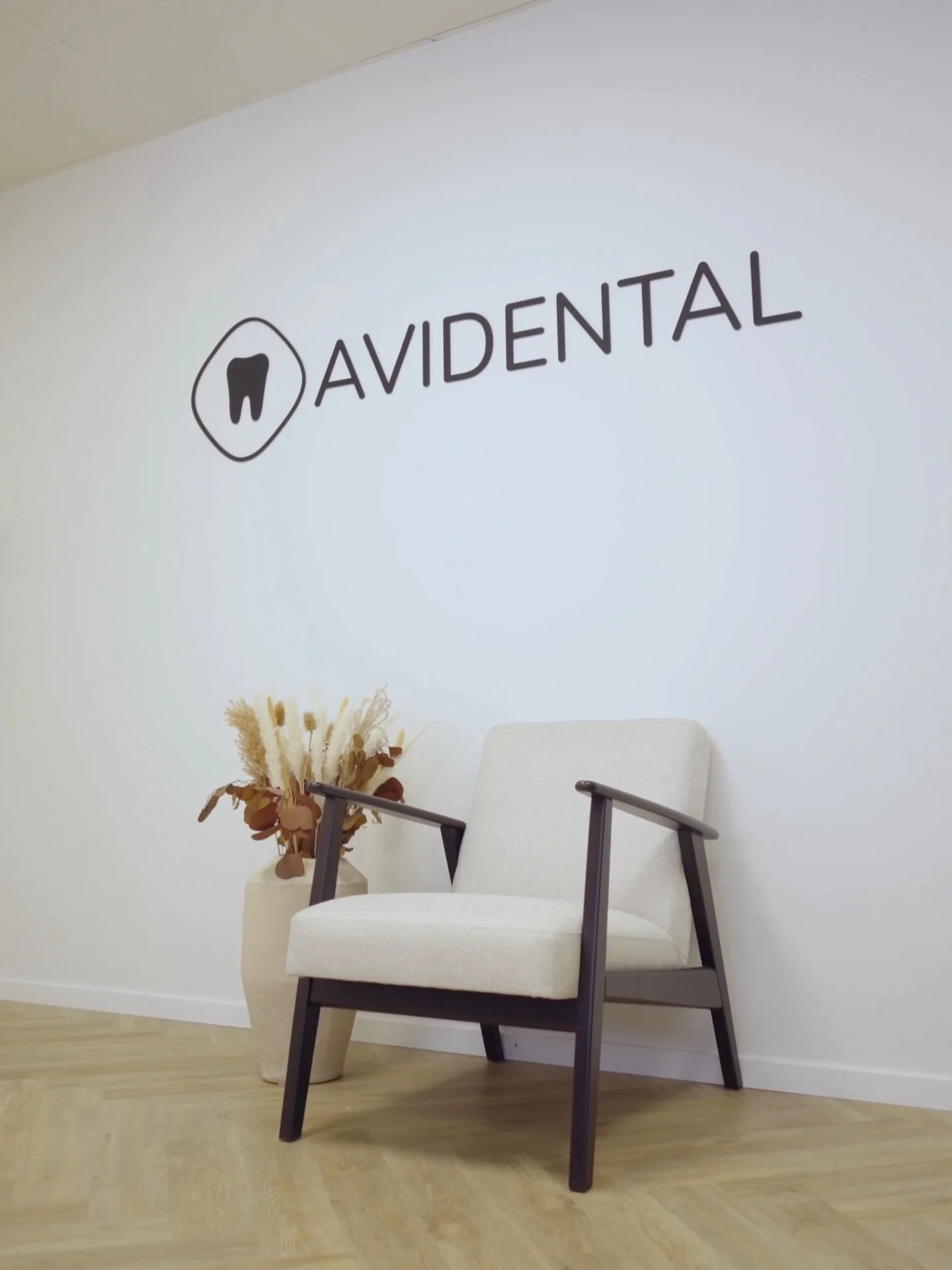 ✨ AVIDENTAL ✨

Nu n&auml;r &aring;ret b&ouml;rjar g&aring; mot sitt slut vill vi passa p&aring; att tacka f&ouml;r ett fantastiskt 2025.

Stort tack till v&aring;ra patienter f&ouml;r ert f&ouml;rtroende och f&ouml;r att ni v&auml;ljer oss!

Vi p&ari