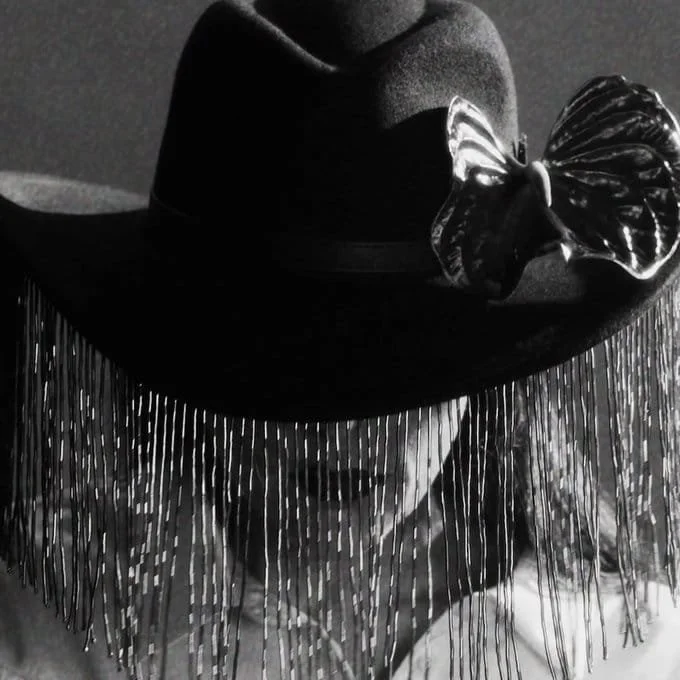 Jessie Ware shares new single, "Ride"