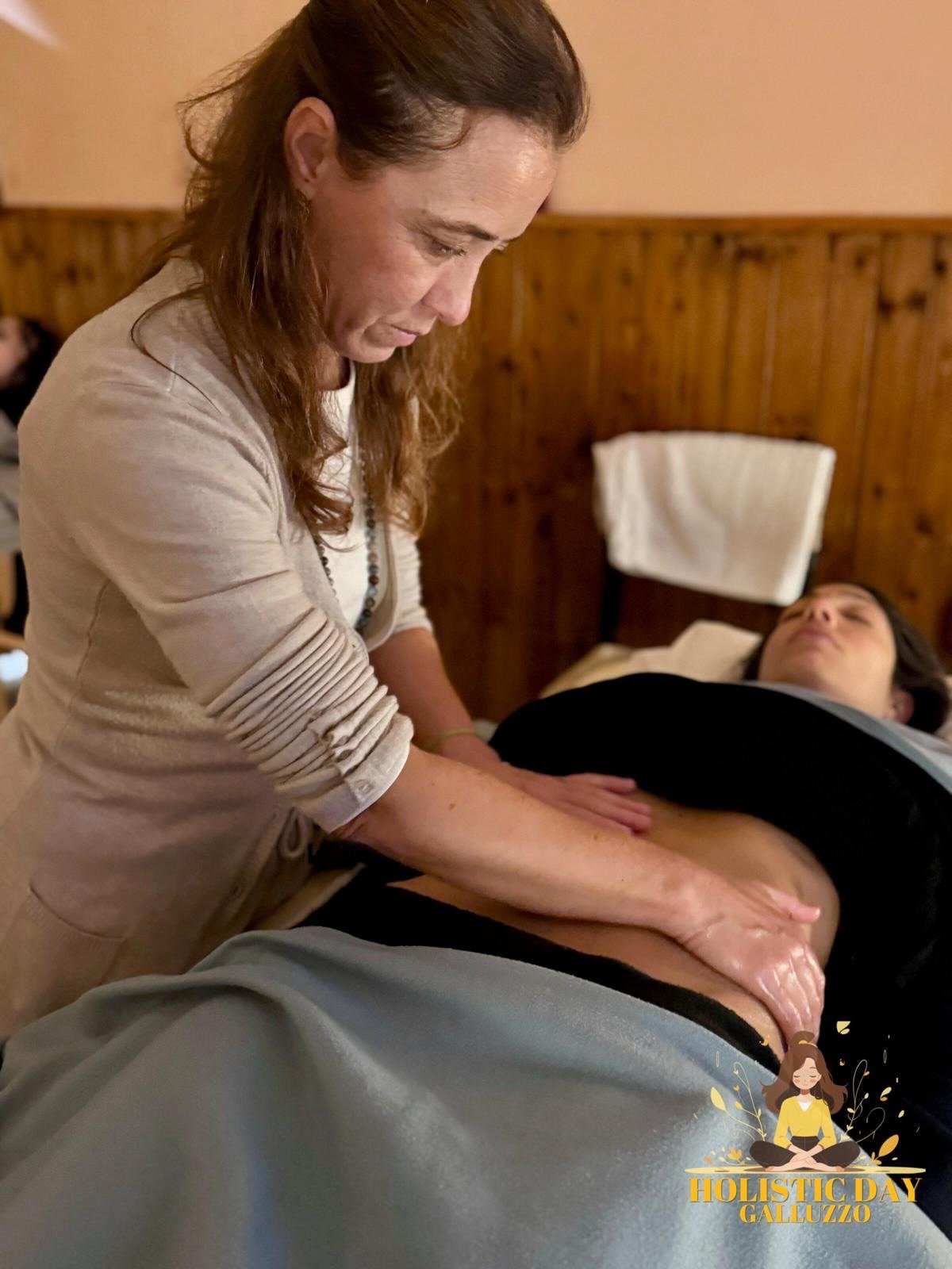 Ieri ho massaggiato tante pance: tante forme diverse, tante pelli, tante storie&hellip;
Toccare la pancia di una donna &eacute; un gesto profondo ed emozionante. Richiede il massimo ascolto, la massima cura, il massimo rispetto.
Per me &eacute; poten