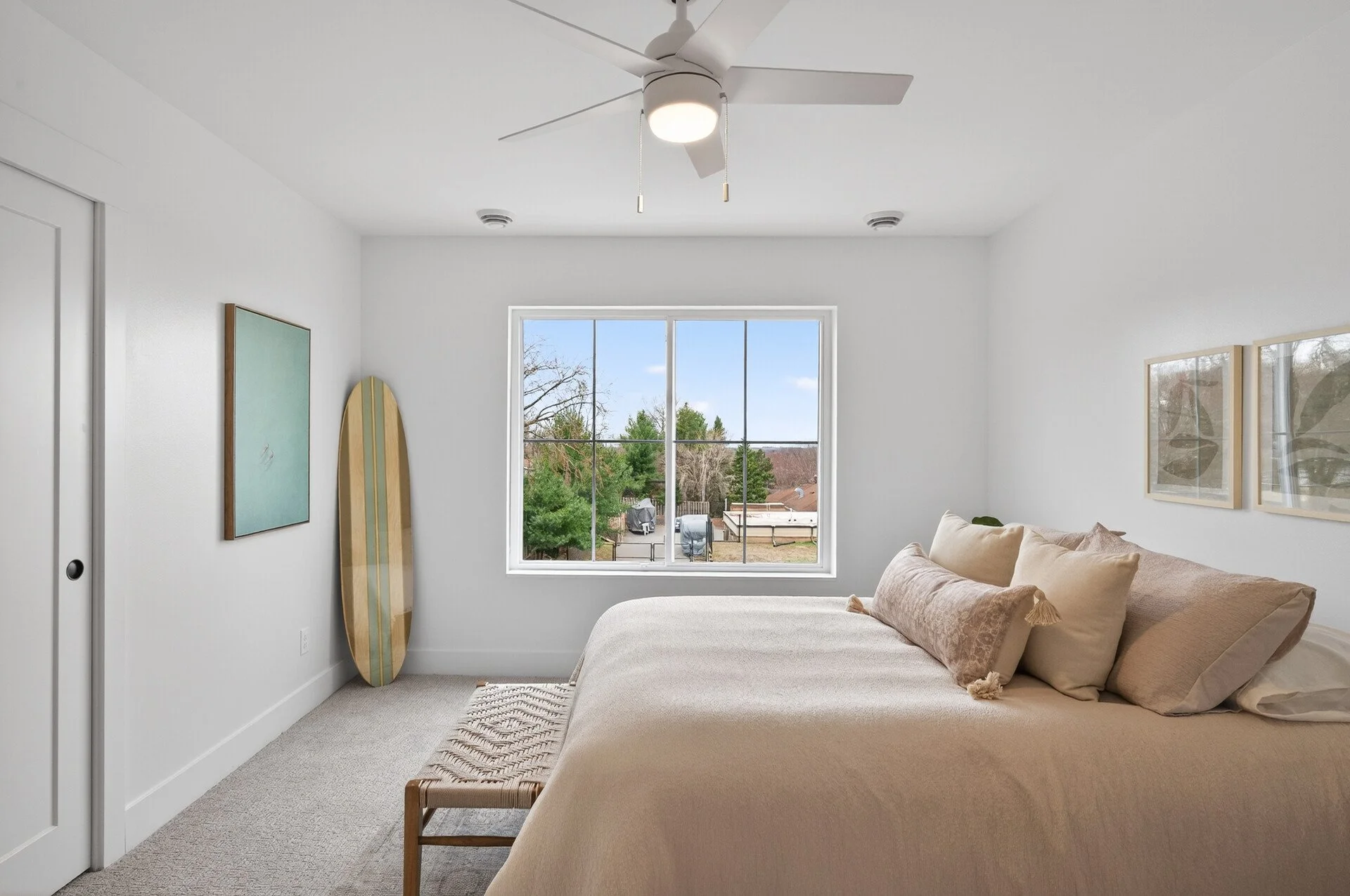 34_2501_Jansen_Ave34_mls.jpg
