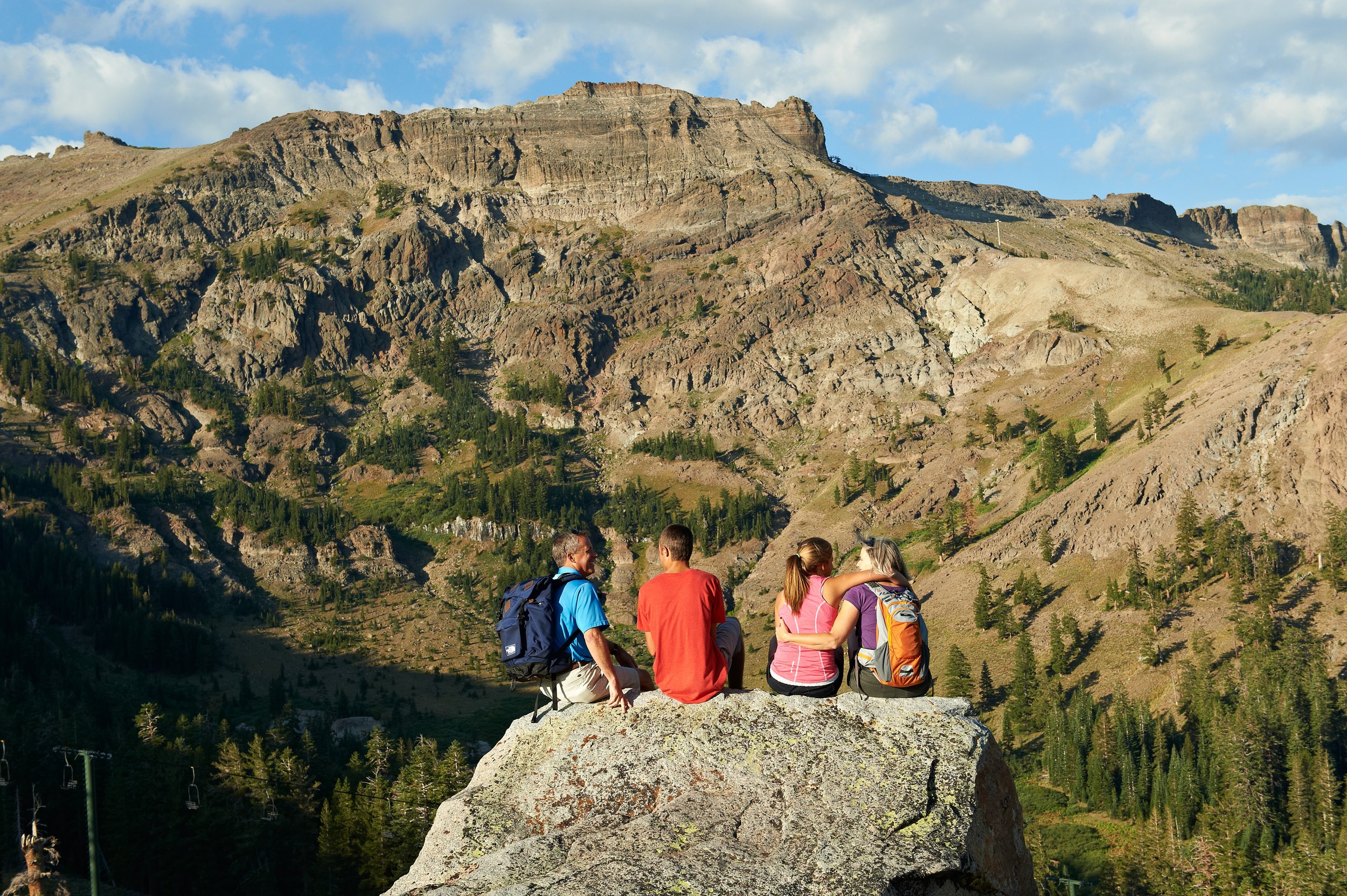 VailResorts_HikeWood045_HighRes.jpg