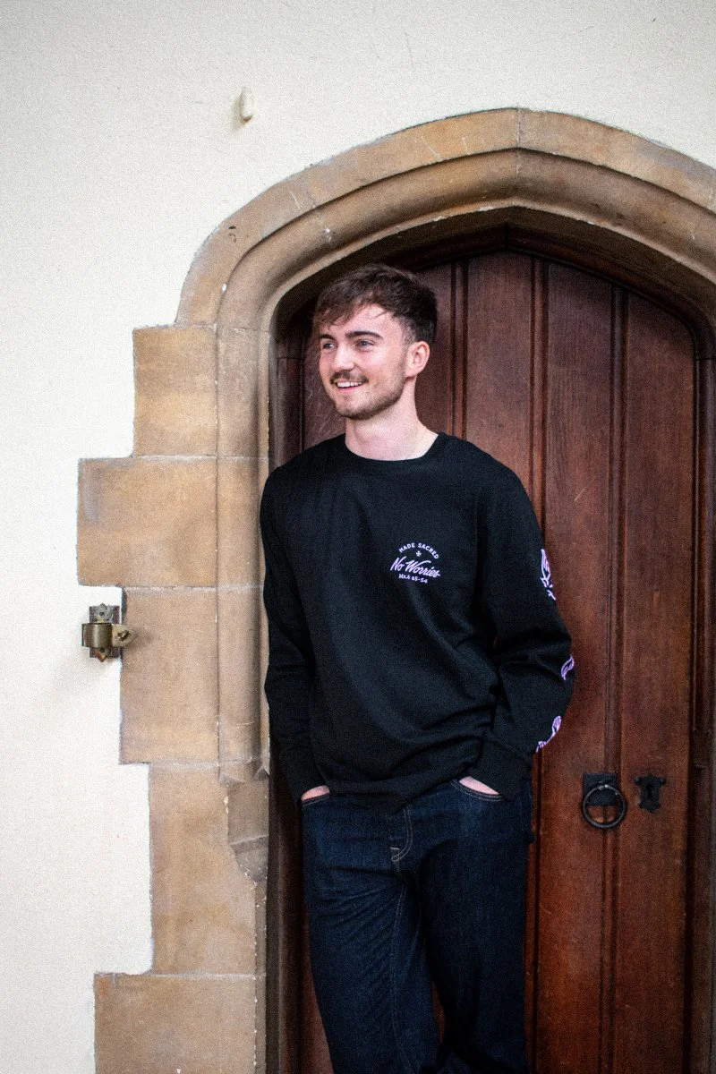 No Worries Long Sleeve T-Shirt Black