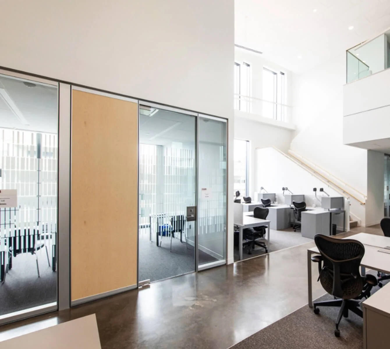 UC_Lindner_College_of_Business_Refine_Double-Glazed_Unitized_Clear_Anodized_3.jpeg