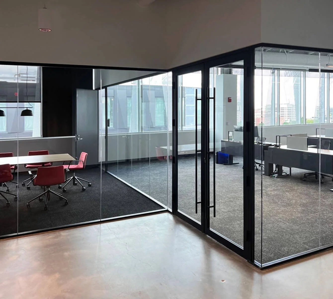 UC_Uptown_Gateway_Quantum_Single_Butt-Glazed_Black_3.jpeg