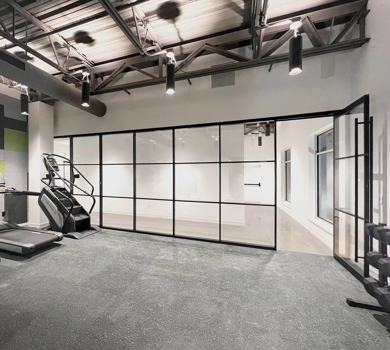 INFINIUM_HQ_INFINIUM_HQ_Refine_Double-Glazed_Unitized_Black_5.jpeg