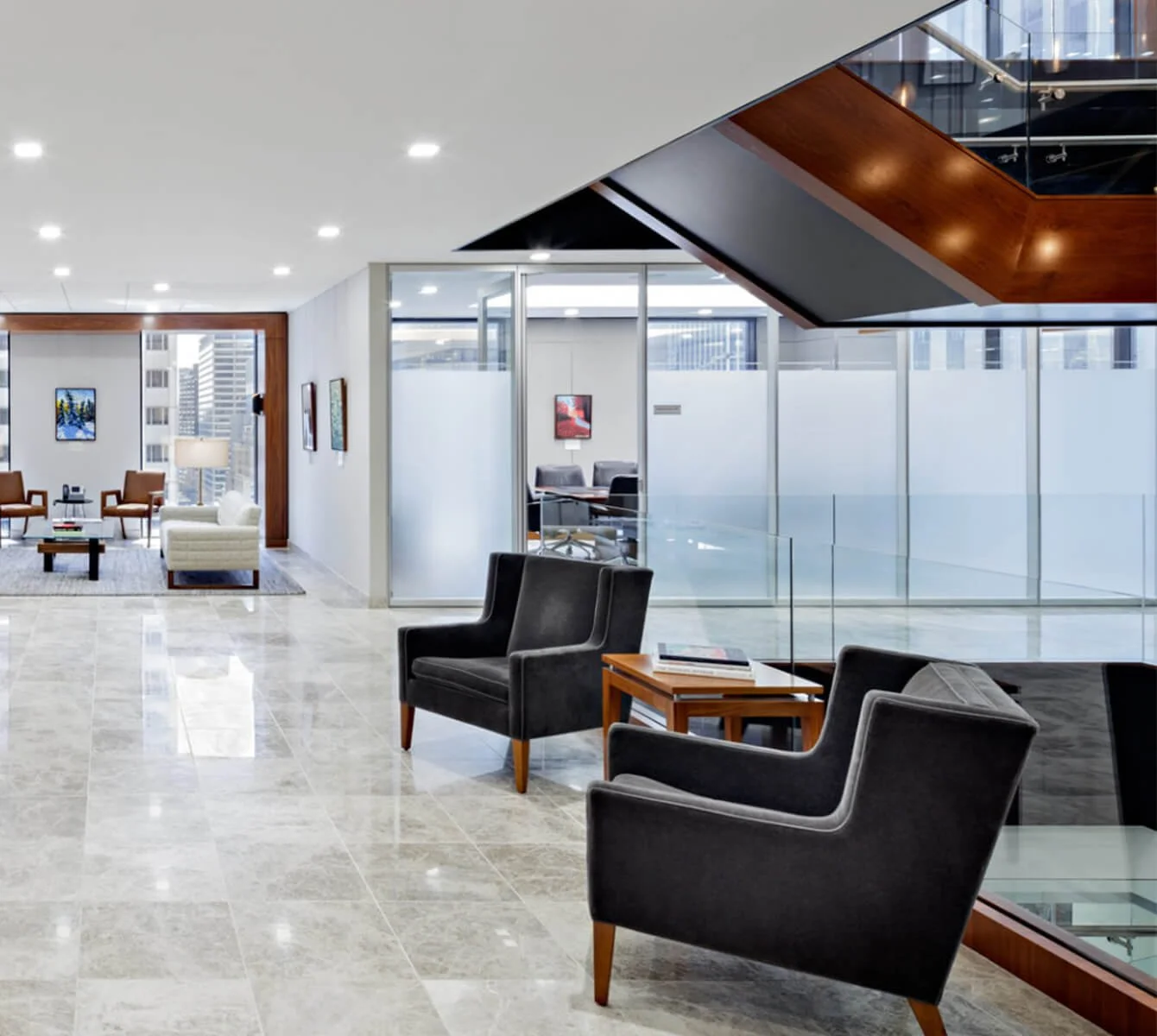 Centerview_Partners_Refine_Double-Glazed_Unitized_Clear_Anodized_3.jpeg