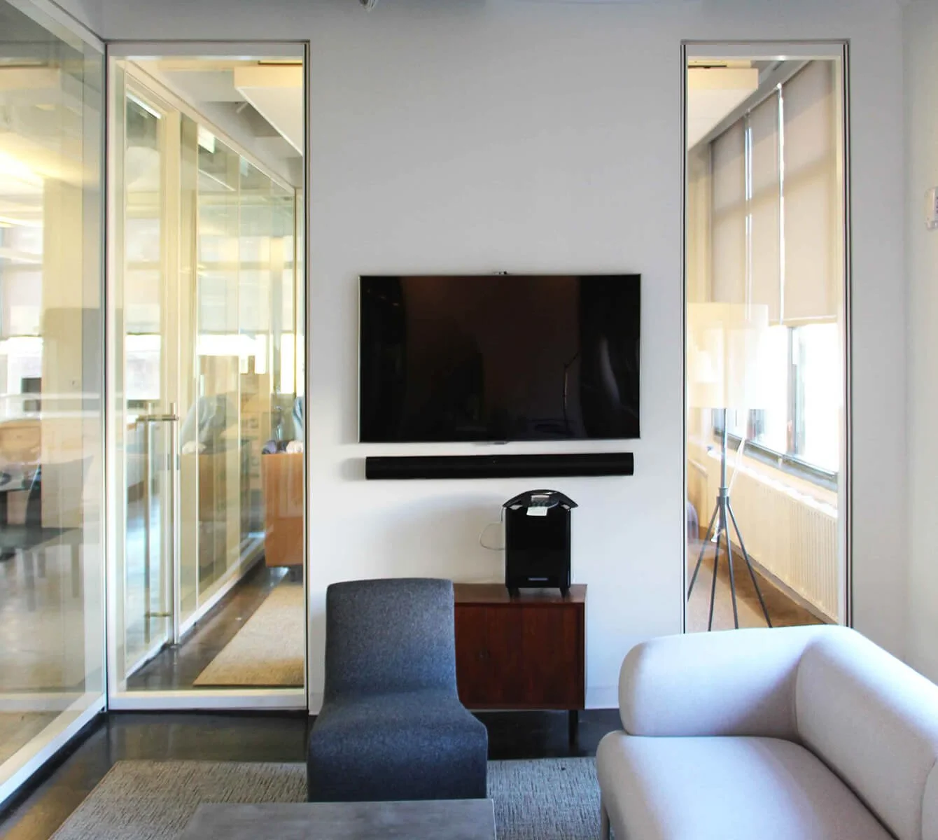 Havas_Refine_Double-Glazed_Unitized_White_4.jpeg