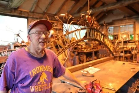 Hammer & Tongs: Van Doren's Ironworks