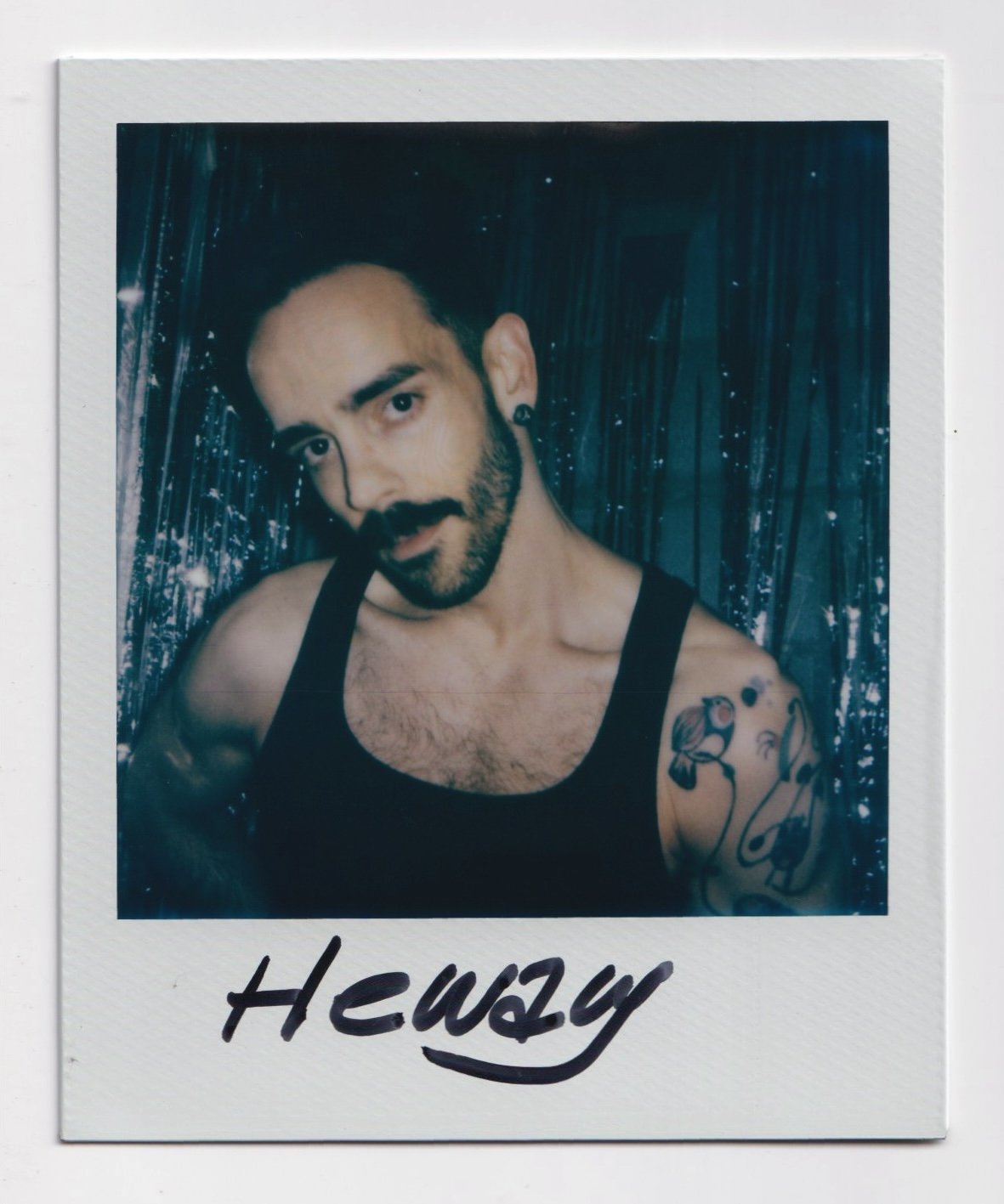 Polaroid Heteronormadiva 260327 1.jpeg
