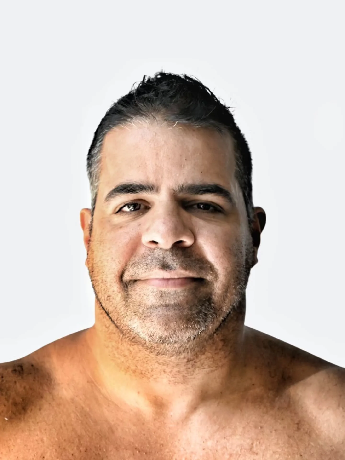 This is&nbsp;Pablo Tees Leite @pablonomundo
Born in Rio de Janeiro, Brazil, he began his jiu-jitsu journey at just 14 years old after moving to S&atilde;o Paulo, training under Professor @fabioGurgel, where one of his very first classes was with Prof