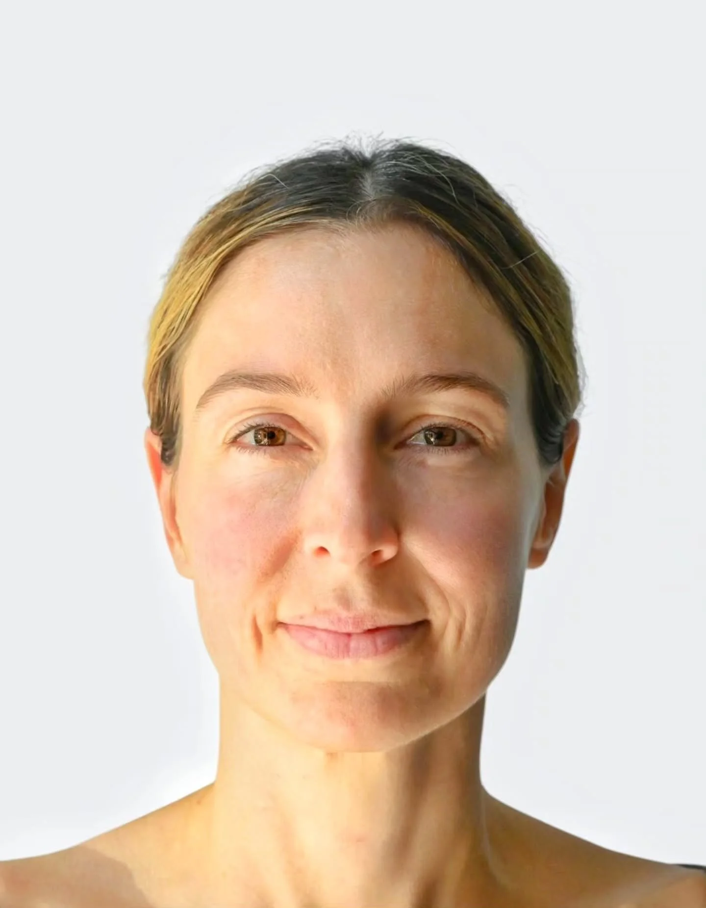 This is&nbsp;Lisa Grljusich Leite @lmgl_1
Leaving her hometown of Perth, Australia, for Dubai, Lisa spent some years searching for a sport suited to the city&rsquo;s hot weather conditions before discovering Brazilian Jiu-Jitsu in 2009.&nbsp;
She beg