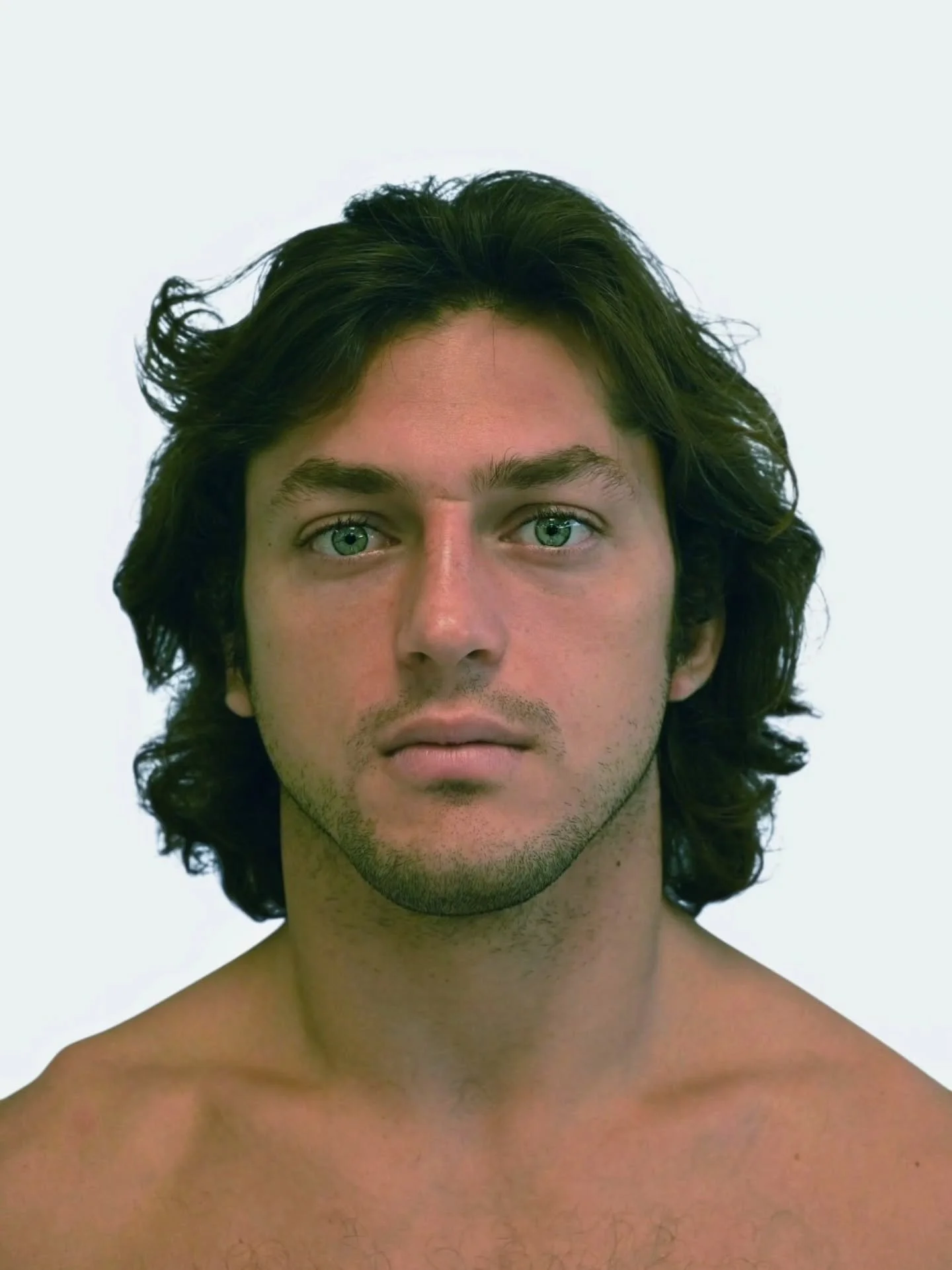 This is Sebasti&aacute;n Guevara Lamparelli @sebasguevaral
He is 28 years old and began practicing jiu jitsu at the age of 13. When he first started training, he never imagined practicing jiu jitsu professionally, as it was a very demanding sport for