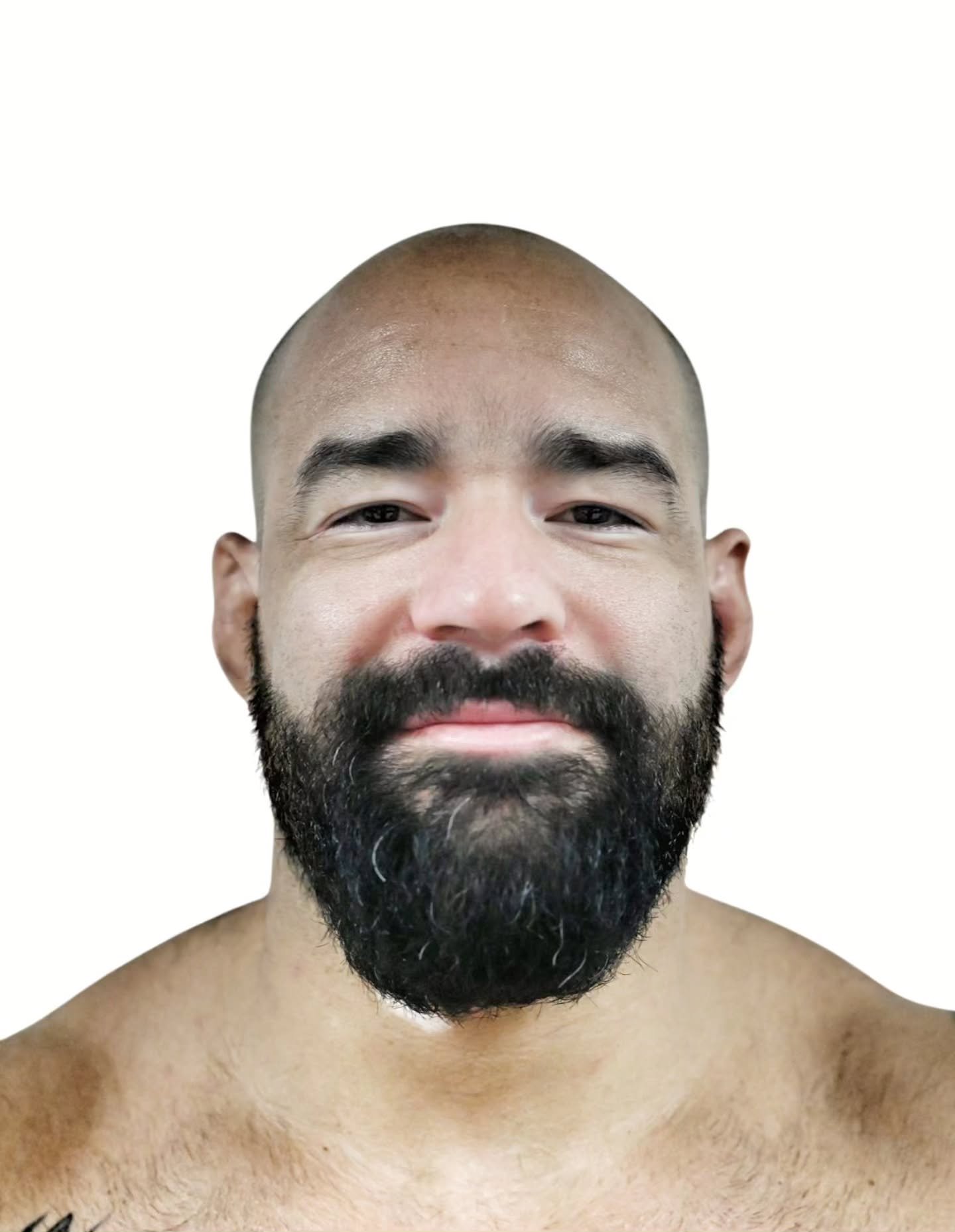 This is Max Gimenis @maxgimenisbjj
He began training Jiu-Jitsu at the age of 9 through a social project at his church, under the guidance of Professor @hermannsantosbjj the person who first inspired his desire to pursue a life in the sport. From an e
