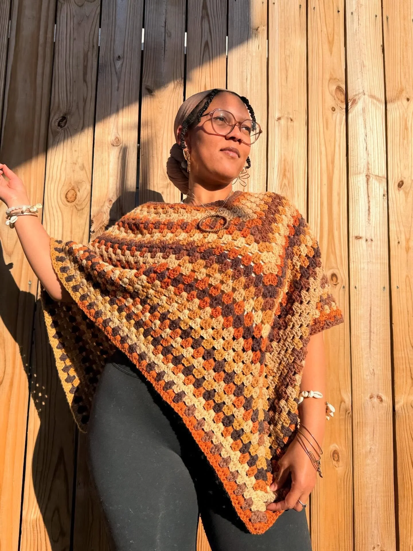 Texas weather + lifestyle converted me because why do ponchos make so much sense now 🤩
Granny stitch poncho made just for me&mdash;no drops, no orders, not for sale. Just enjoying the process, the craft, and the finished look 🤎
#blackgirlscrochet #