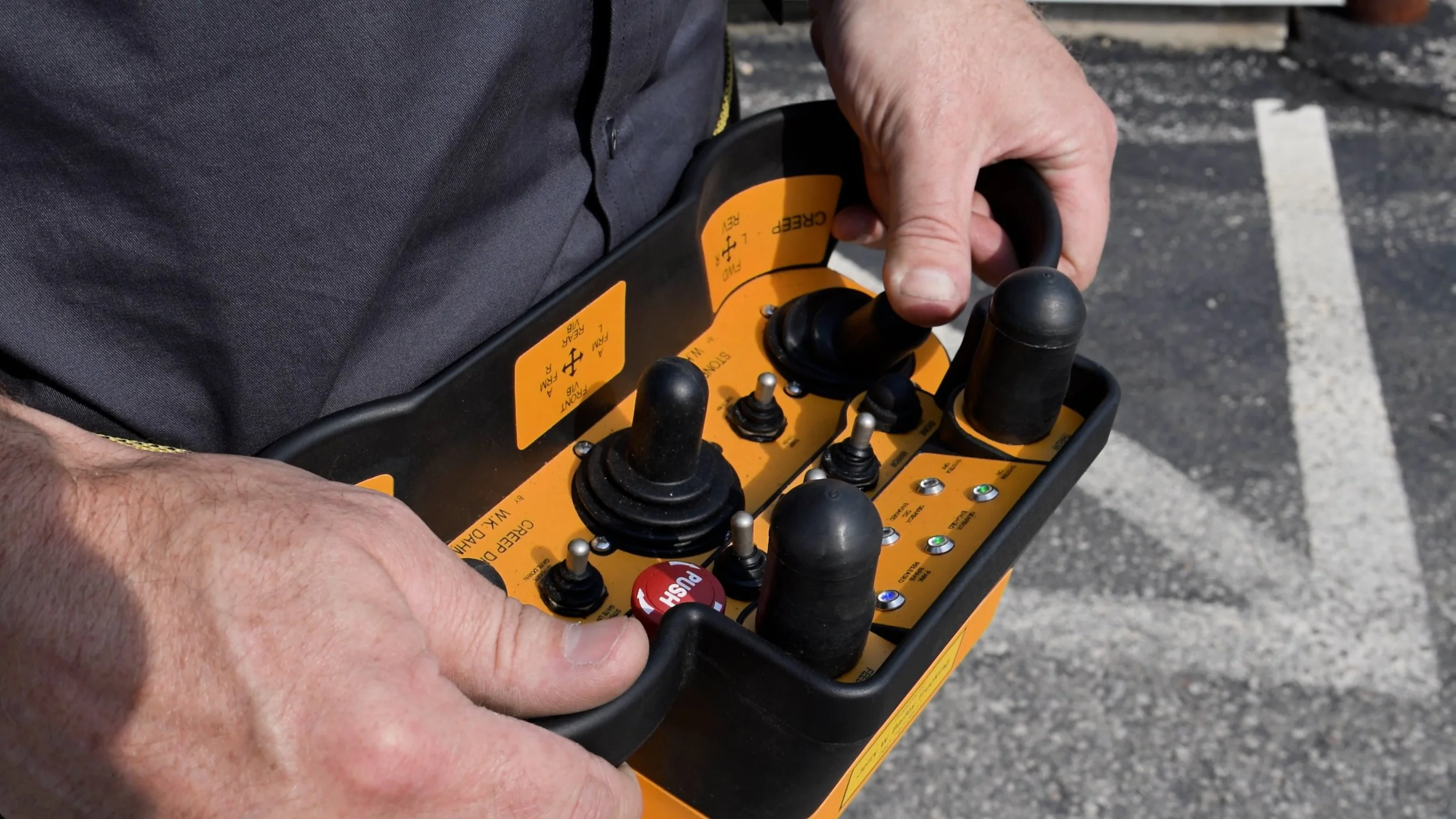 wk Dahms creep drive remote control.jpg