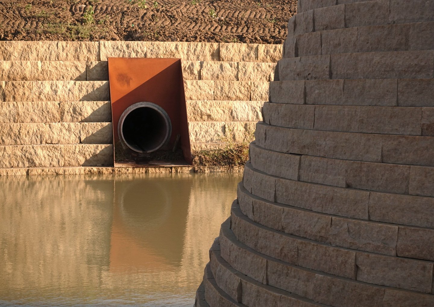 Radial_Outfall Detail.jpg