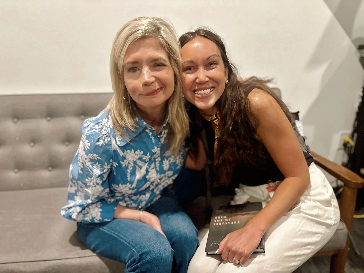 Got to meet one of my heroes this weekend🤍 

Funny enough, she shared this in her message:

&ldquo;People say don&rsquo;t meet your heroes&hellip;well I&rsquo;ve met my heroes and they&rsquo;re awesome&hellip;so my advice is you just need the RIGHT 