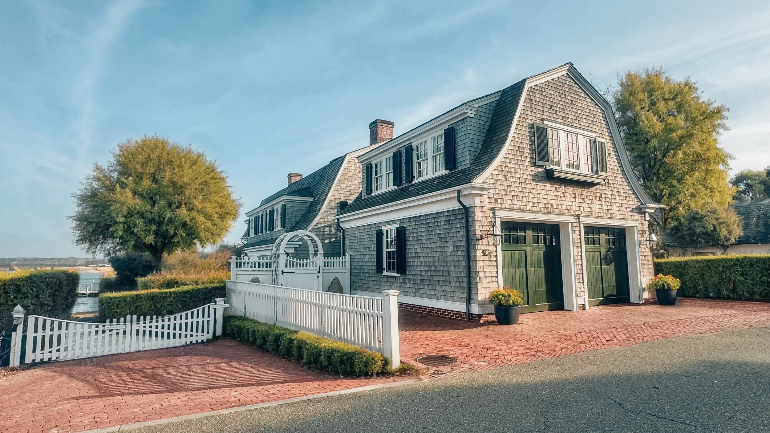 Martha's Vineyard cottage charm