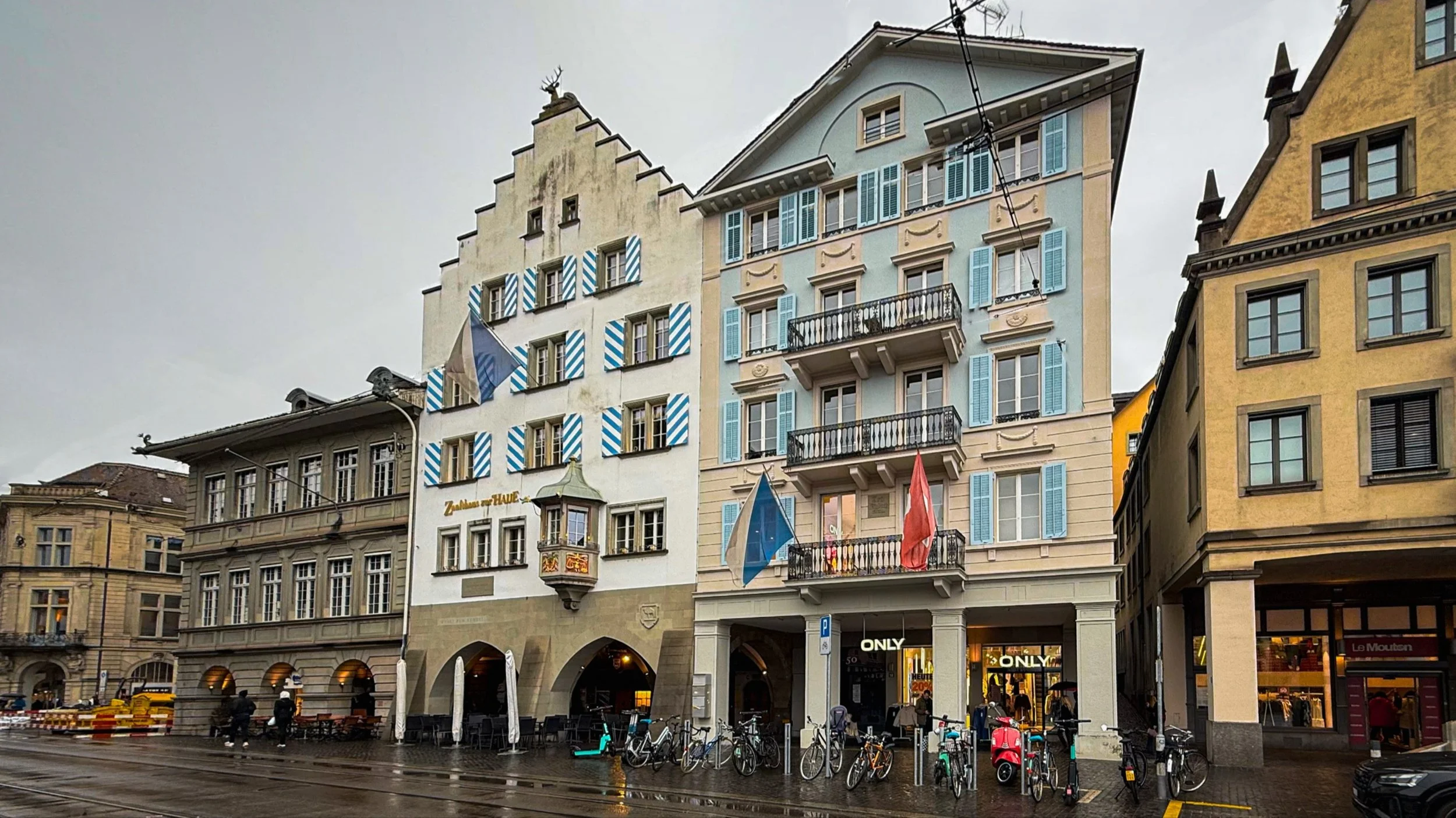 historic guild houses of Zunfthaus zur Haue and Zunfthaus zur Saffran