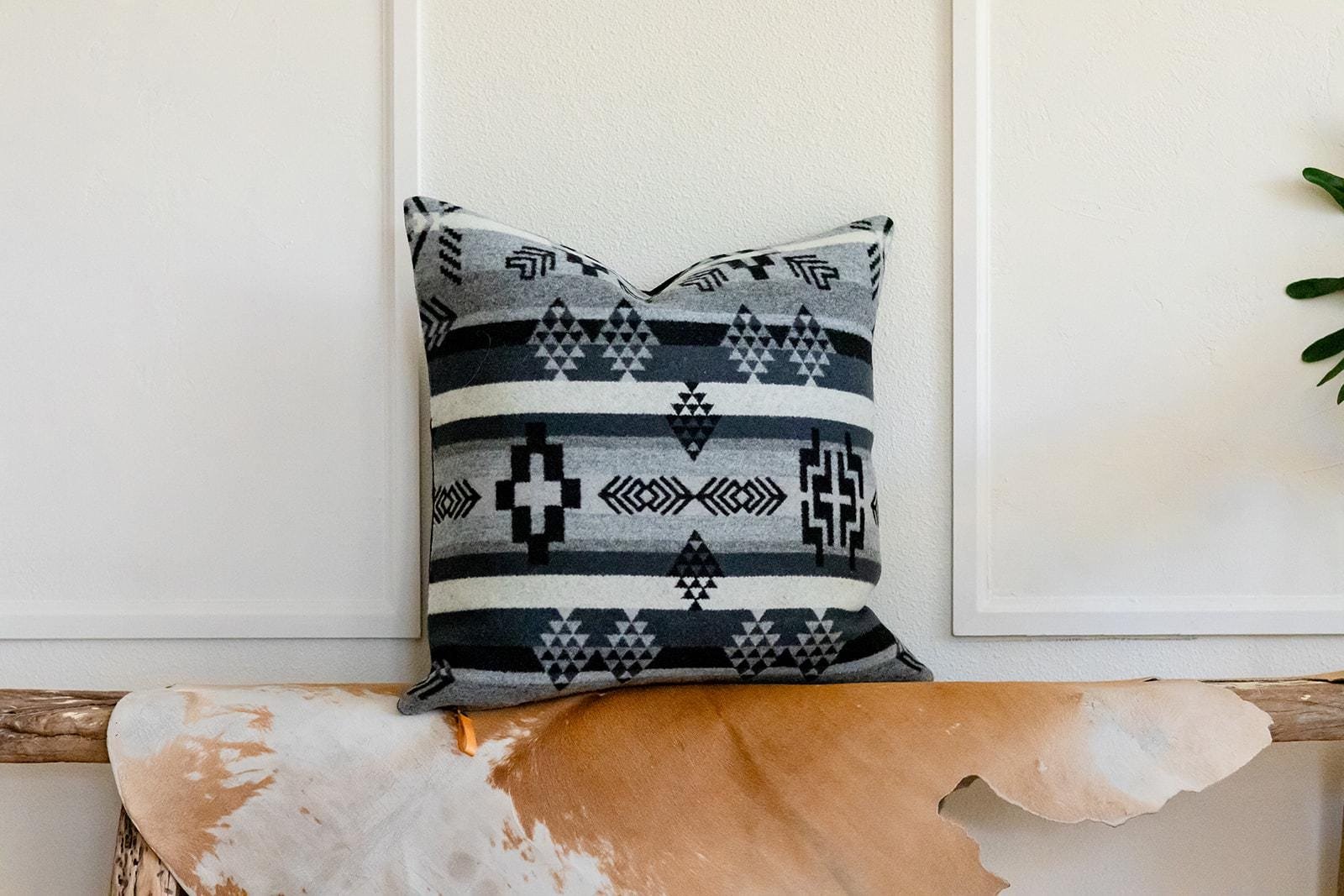https://i.etsystatic.com/7192141/r/il/4b5cf6/6271333171/il_fullxfull.6271333171_ng8p.jpg