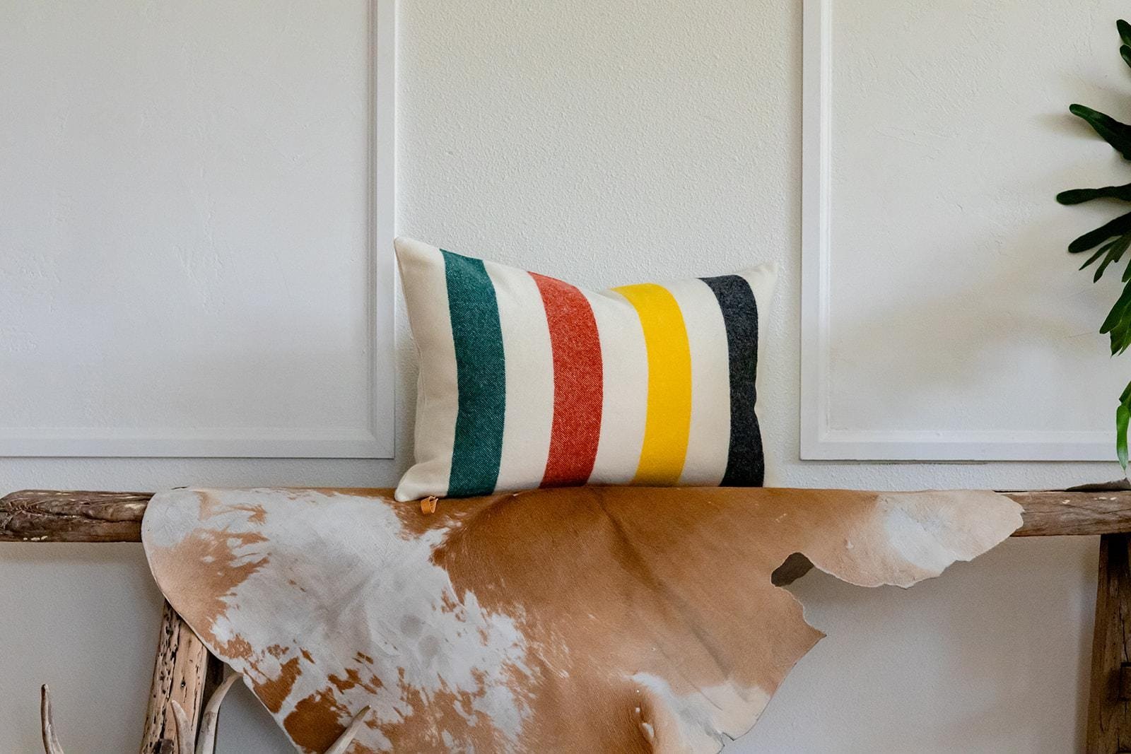 https://i.etsystatic.com/7192141/r/il/d28ac8/6265111557/il_fullxfull.6265111557_90fq.jpg