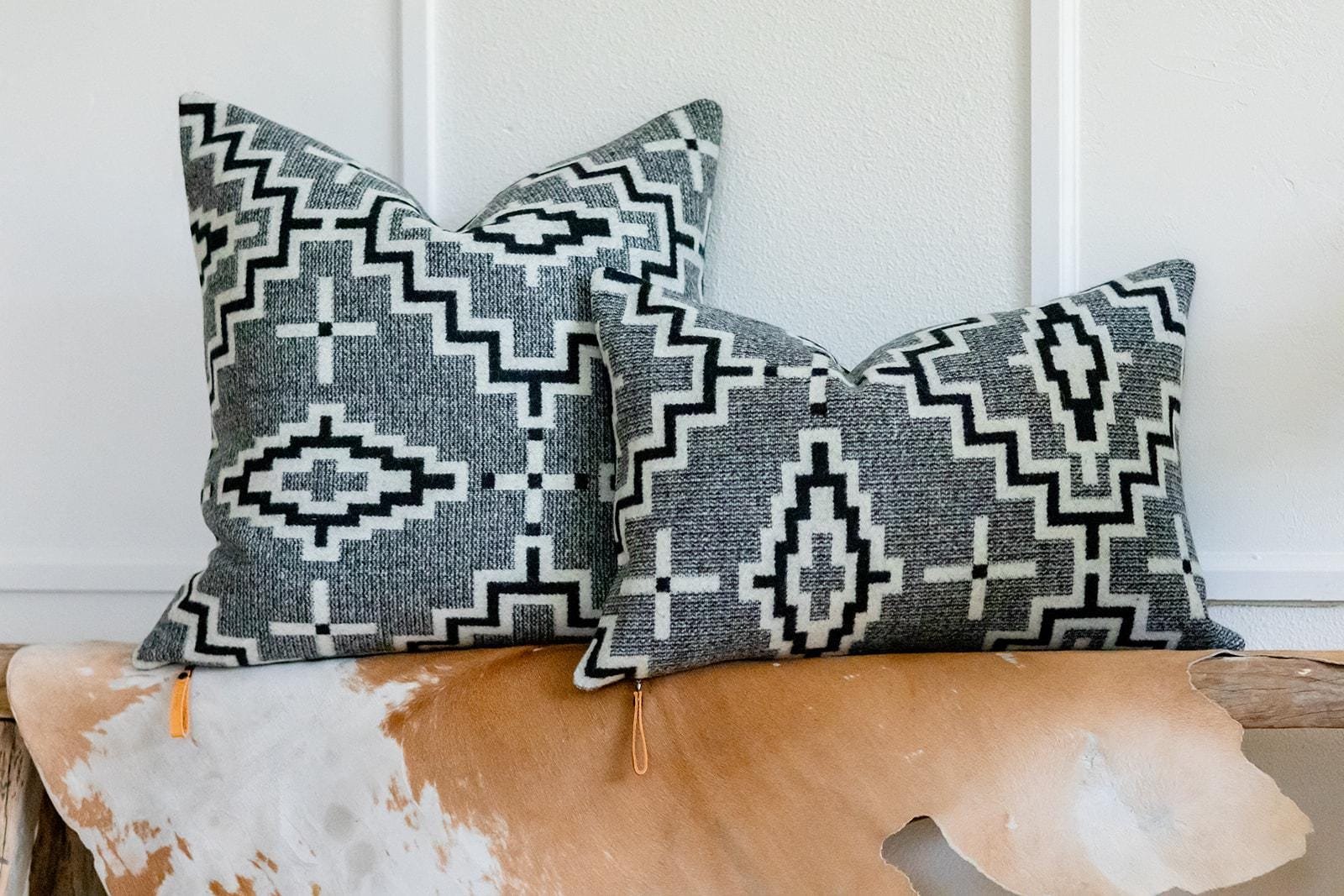 https://i.etsystatic.com/7192141/r/il/ef41d8/6217079984/il_fullxfull.6217079984_bccz.jpg