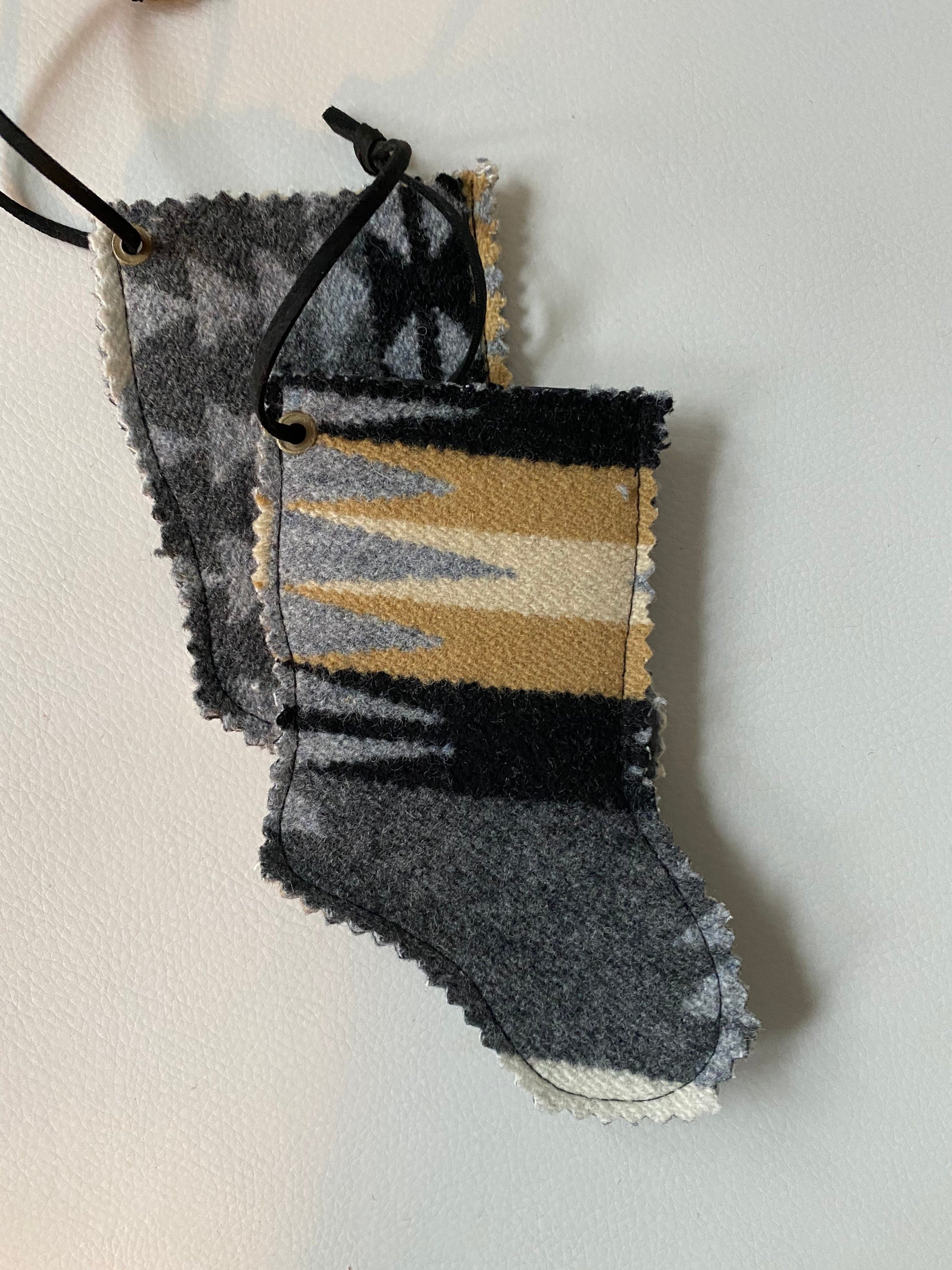 https://i.etsystatic.com/7192141/r/il/183afb/2650778032/il_fullxfull.2650778032_f0de.jpg