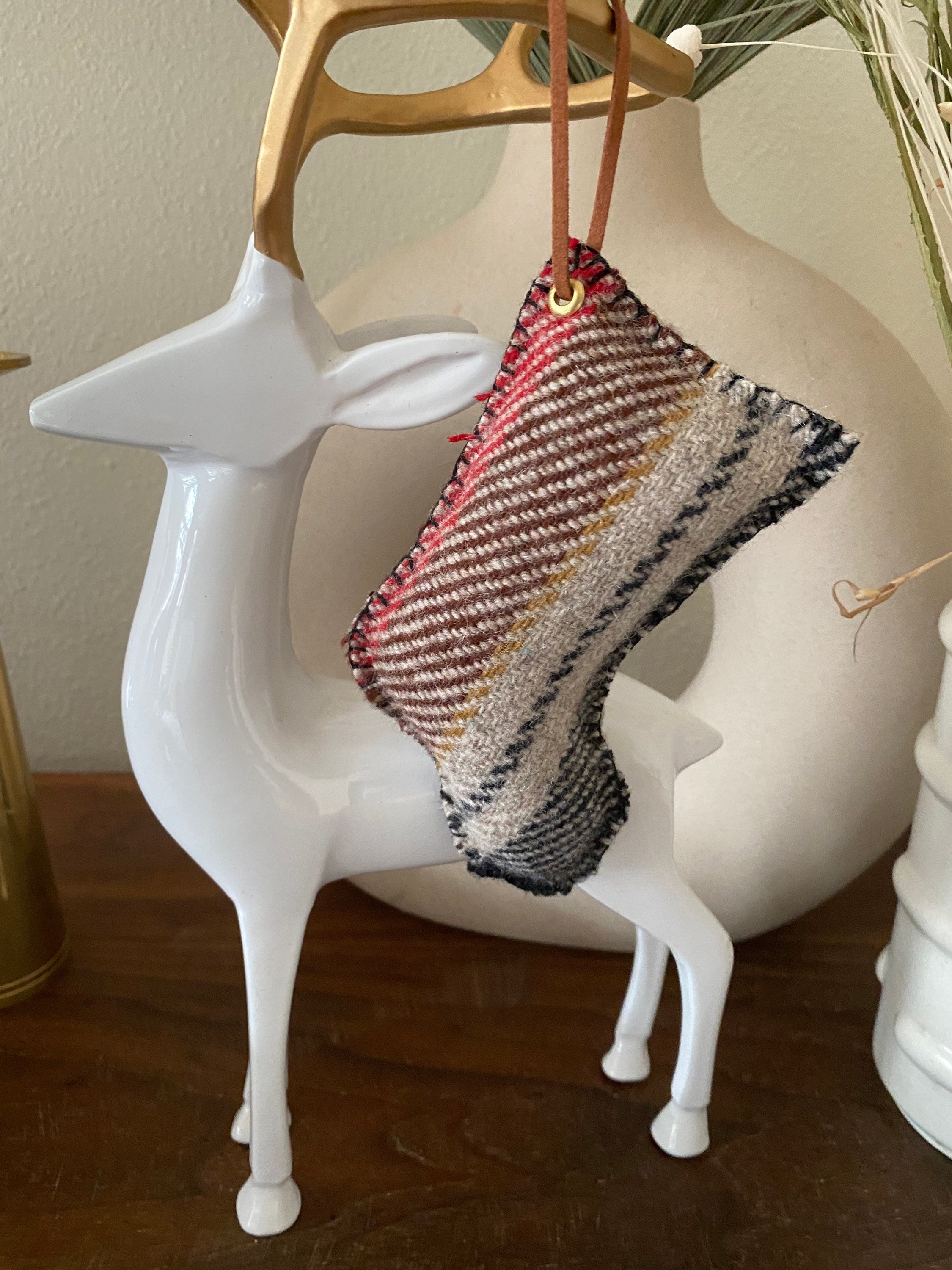 https://i.etsystatic.com/7192141/r/il/c1039e/3515359587/il_fullxfull.3515359587_s1n8.jpg