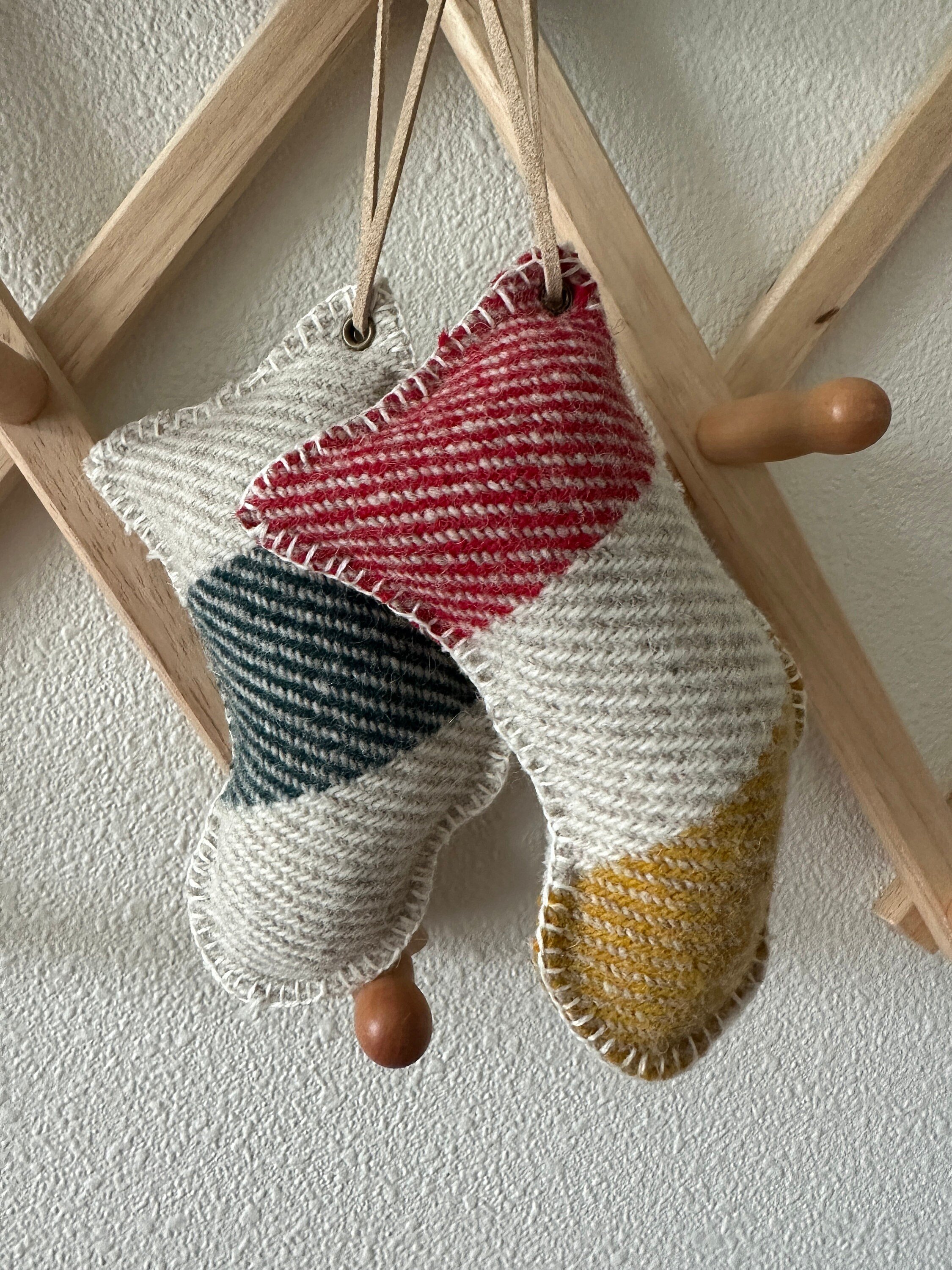 https://i.etsystatic.com/7192141/r/il/2138a8/5388741536/il_fullxfull.5388741536_n2mf.jpg