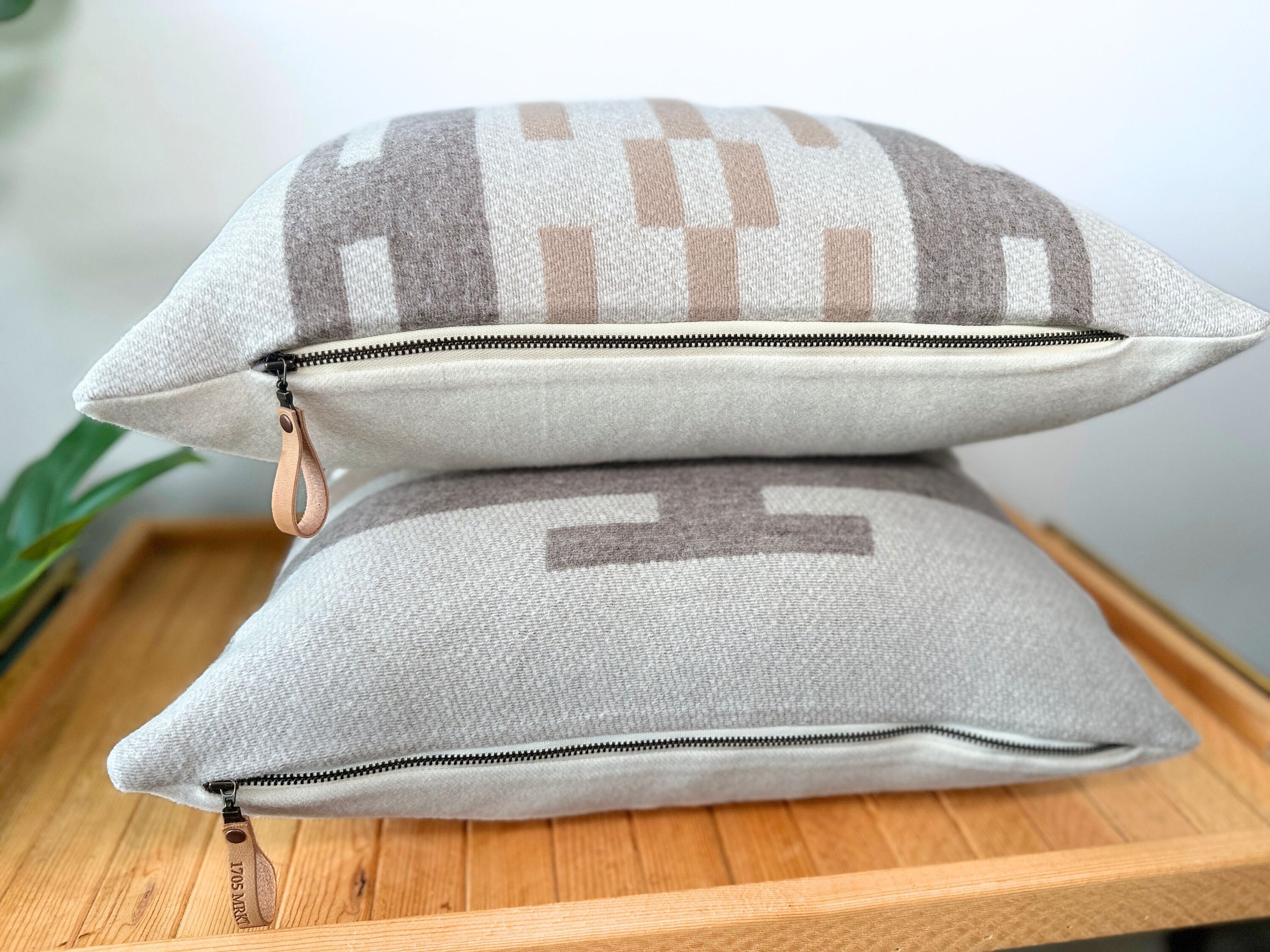 https://i.etsystatic.com/7192141/r/il/94f729/5852774183/il_fullxfull.5852774183_axak.jpg