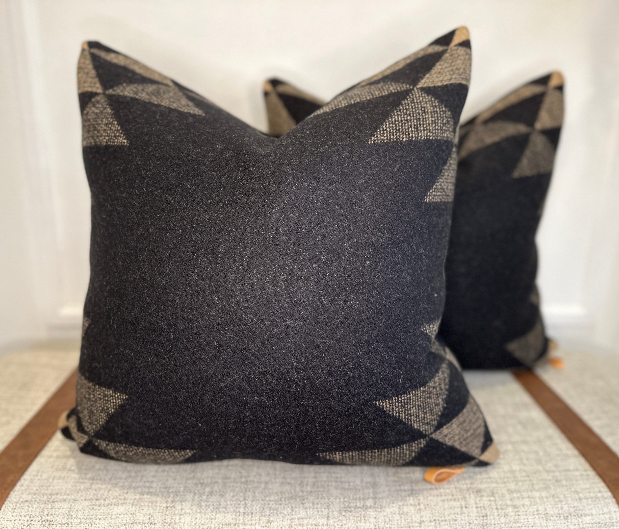 https://i.etsystatic.com/7192141/r/il/61ae96/5815505307/il_fullxfull.5815505307_gyg3.jpg