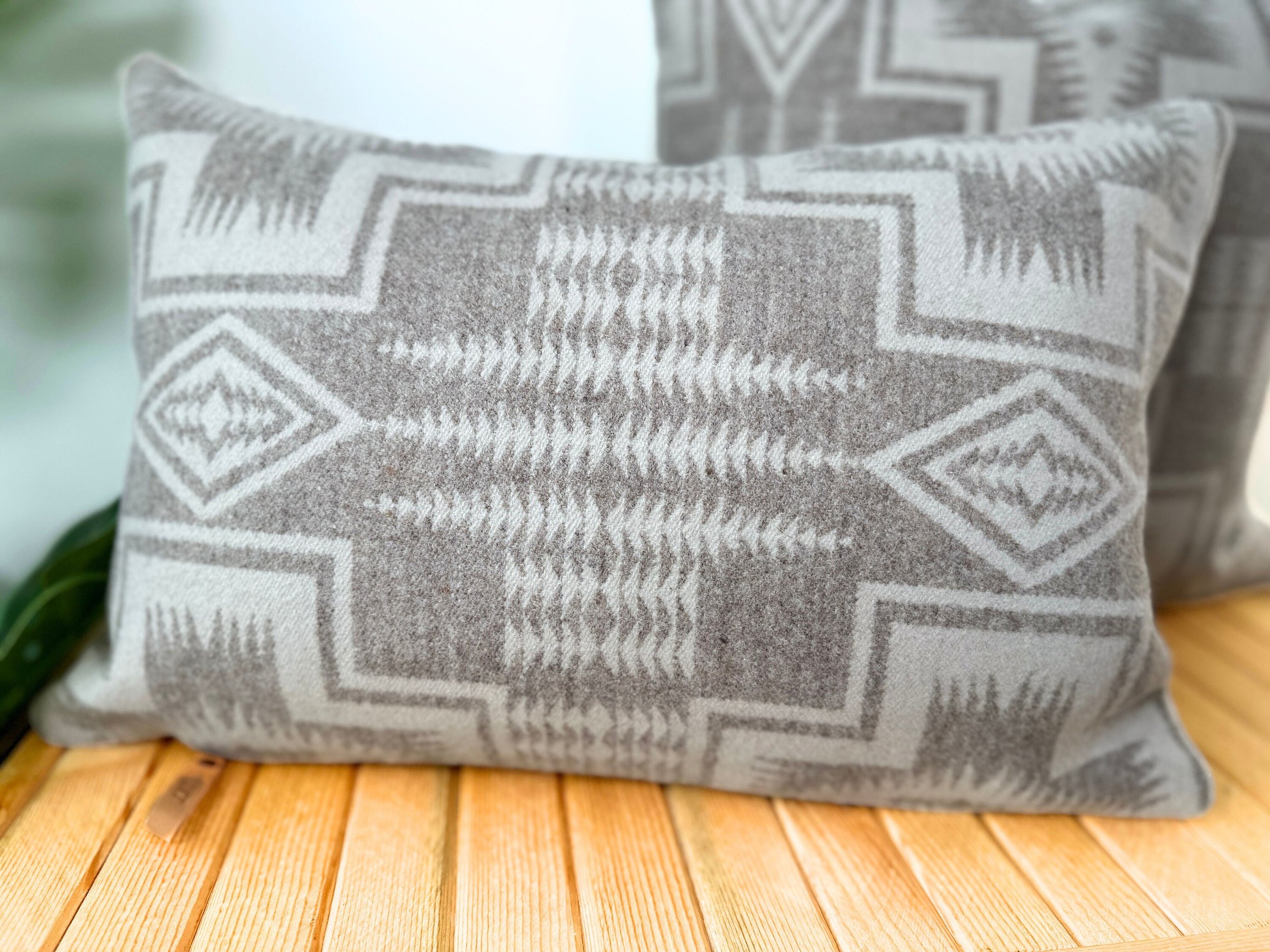 https://i.etsystatic.com/7192141/r/il/80b499/6051042486/il_fullxfull.6051042486_sehg.jpg