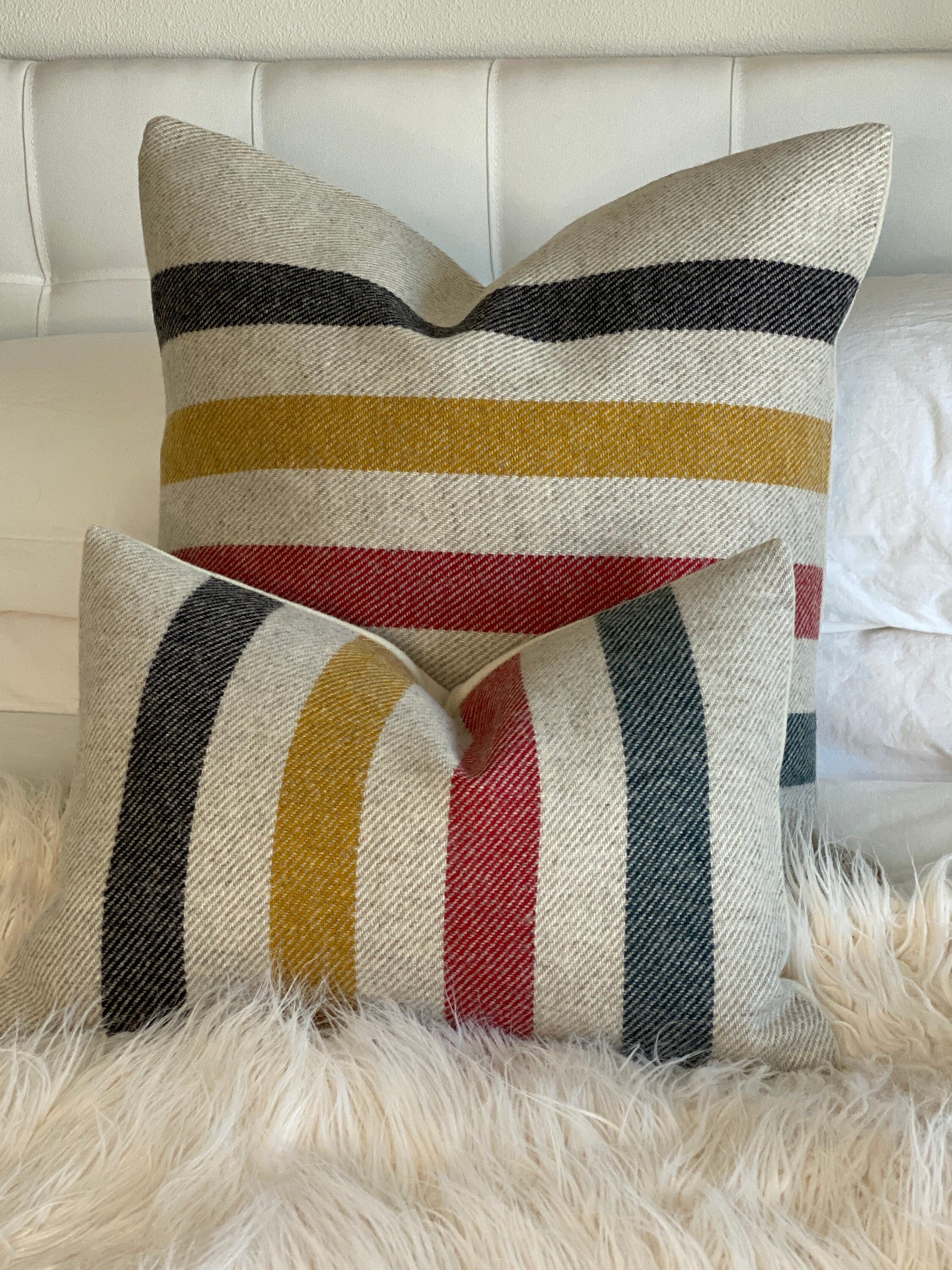 https://i.etsystatic.com/7192141/r/il/9035d1/3187594610/il_fullxfull.3187594610_lv9p.jpg