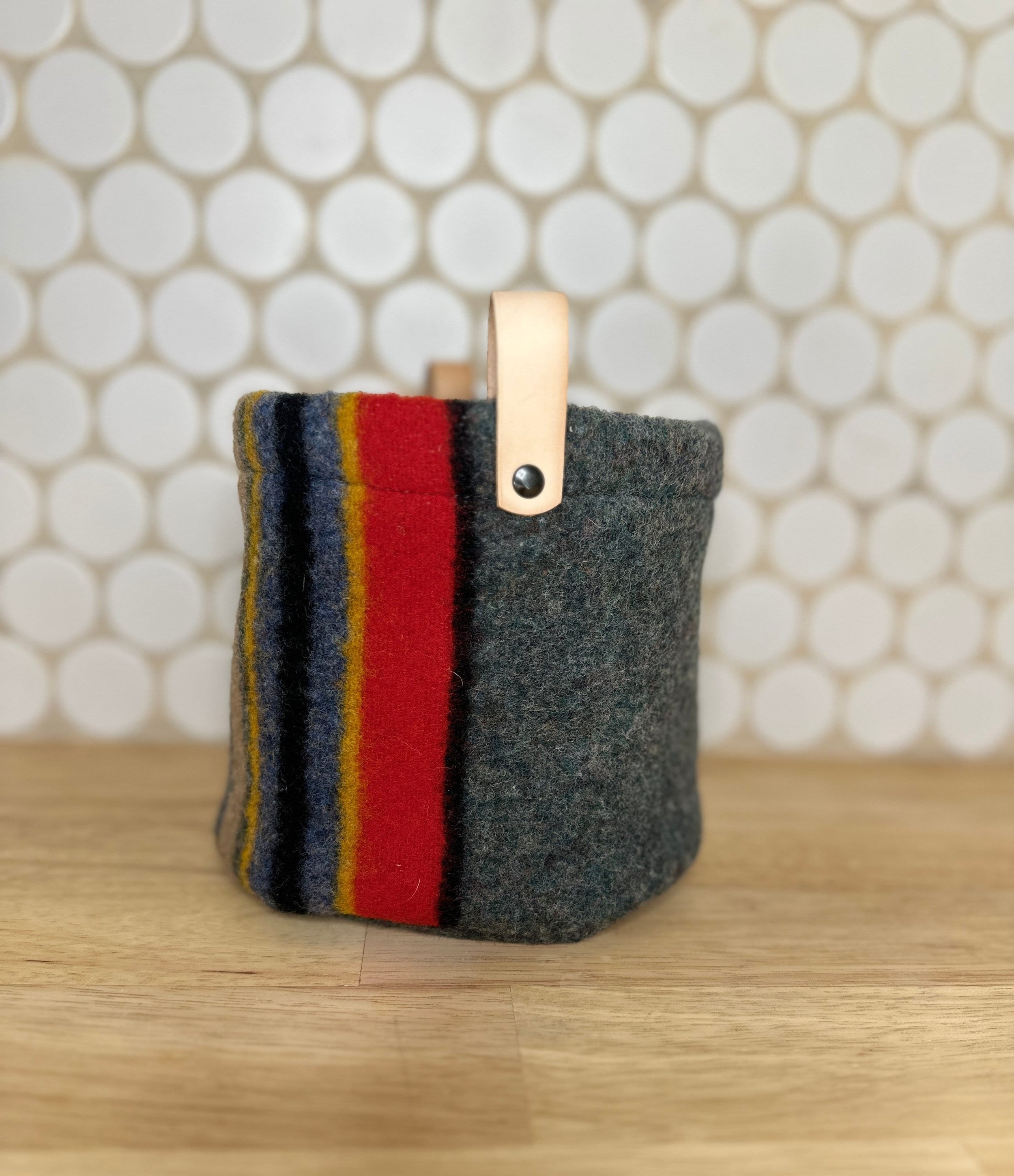 https://i.etsystatic.com/7192141/r/il/55af10/5737105233/il_fullxfull.5737105233_3vsj.jpg