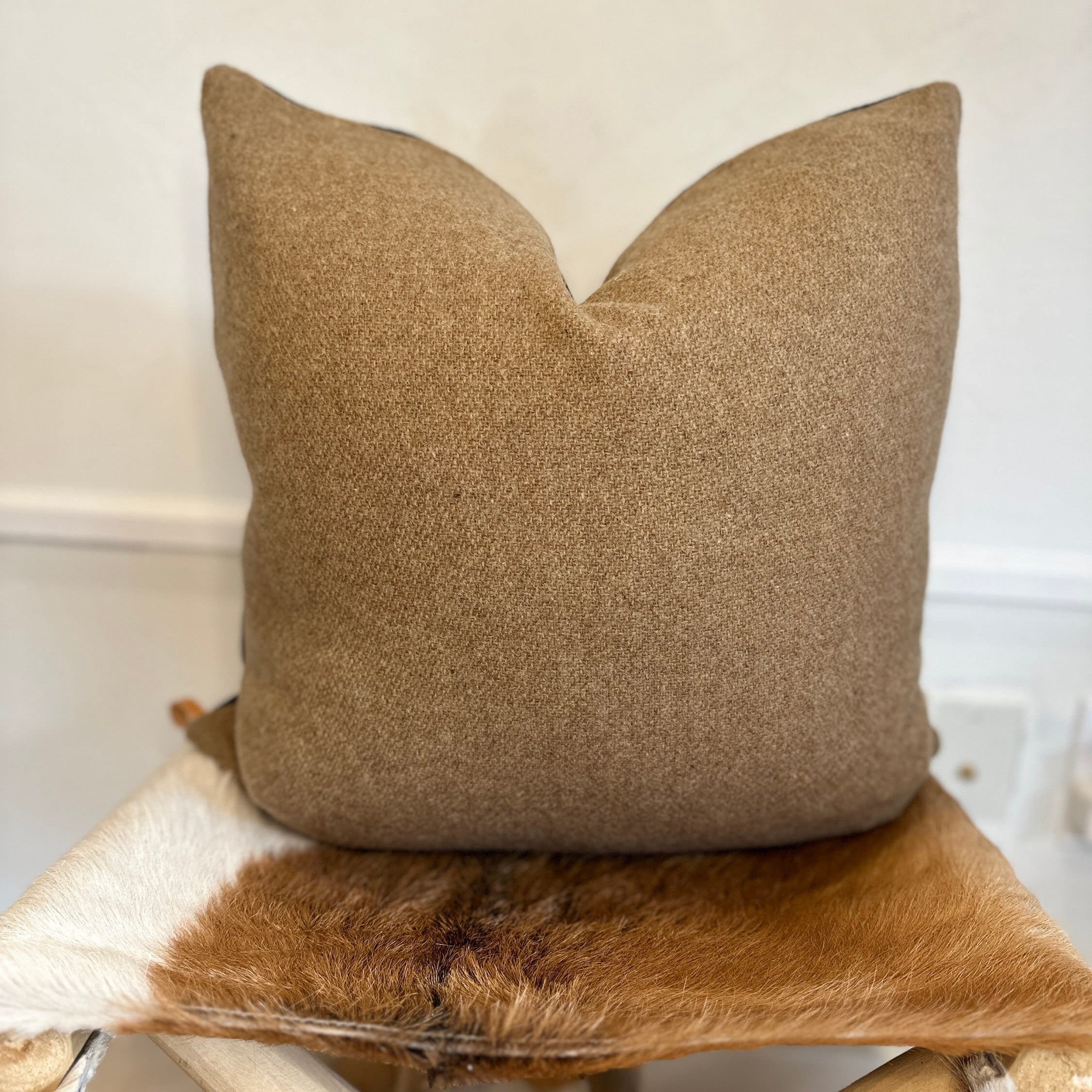 https://i.etsystatic.com/7192141/r/il/bf9d84/5788638753/il_fullxfull.5788638753_gl1t.jpg