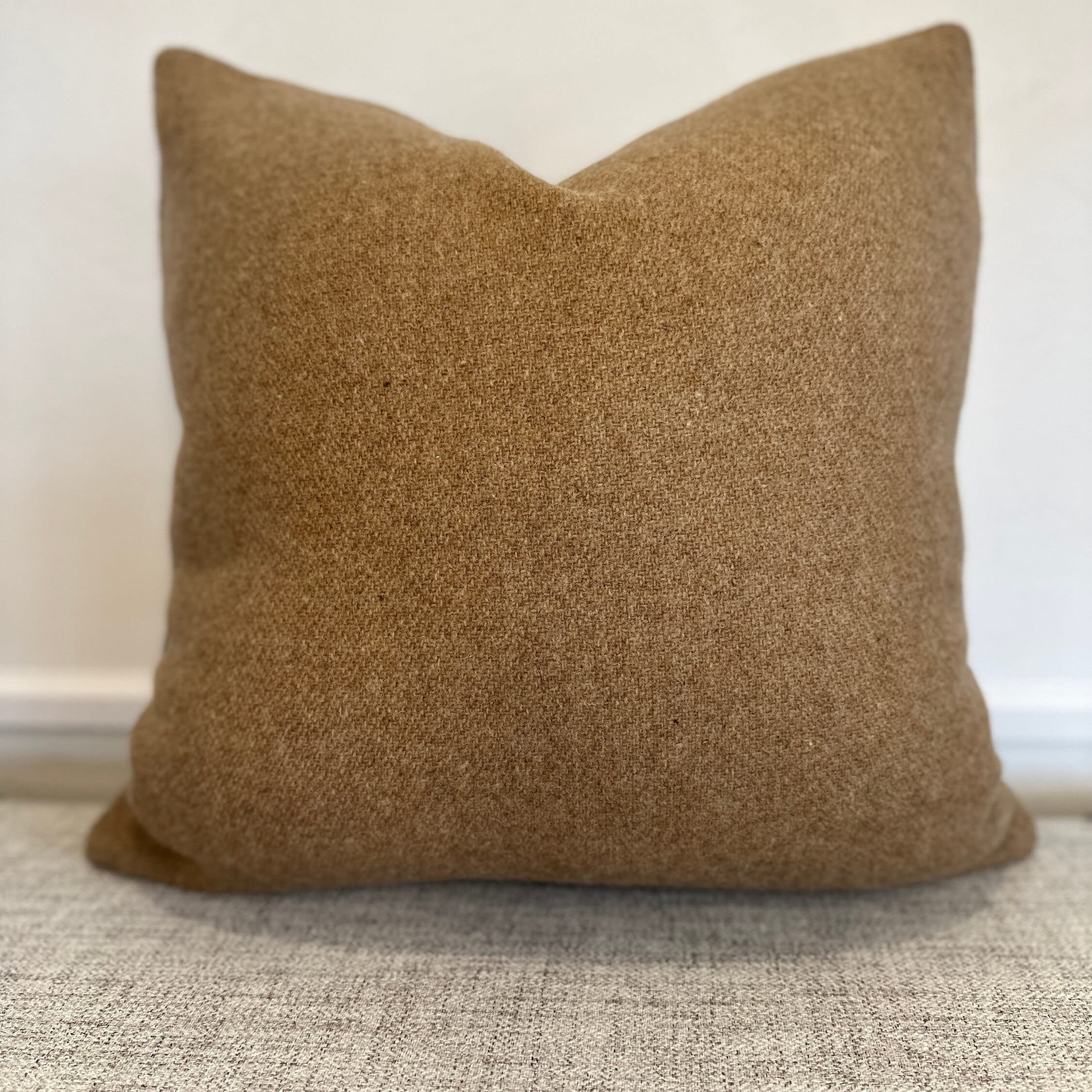 https://i.etsystatic.com/7192141/r/il/8e8071/5740564344/il_fullxfull.5740564344_4t58.jpg