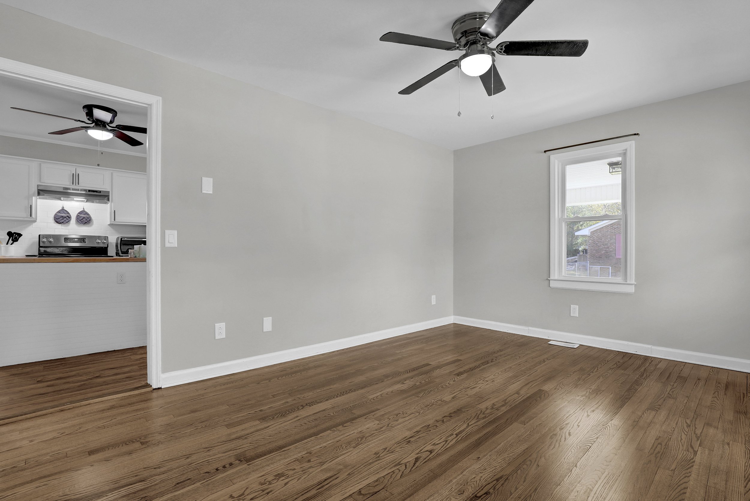 006_6g8a0739_764.jpg