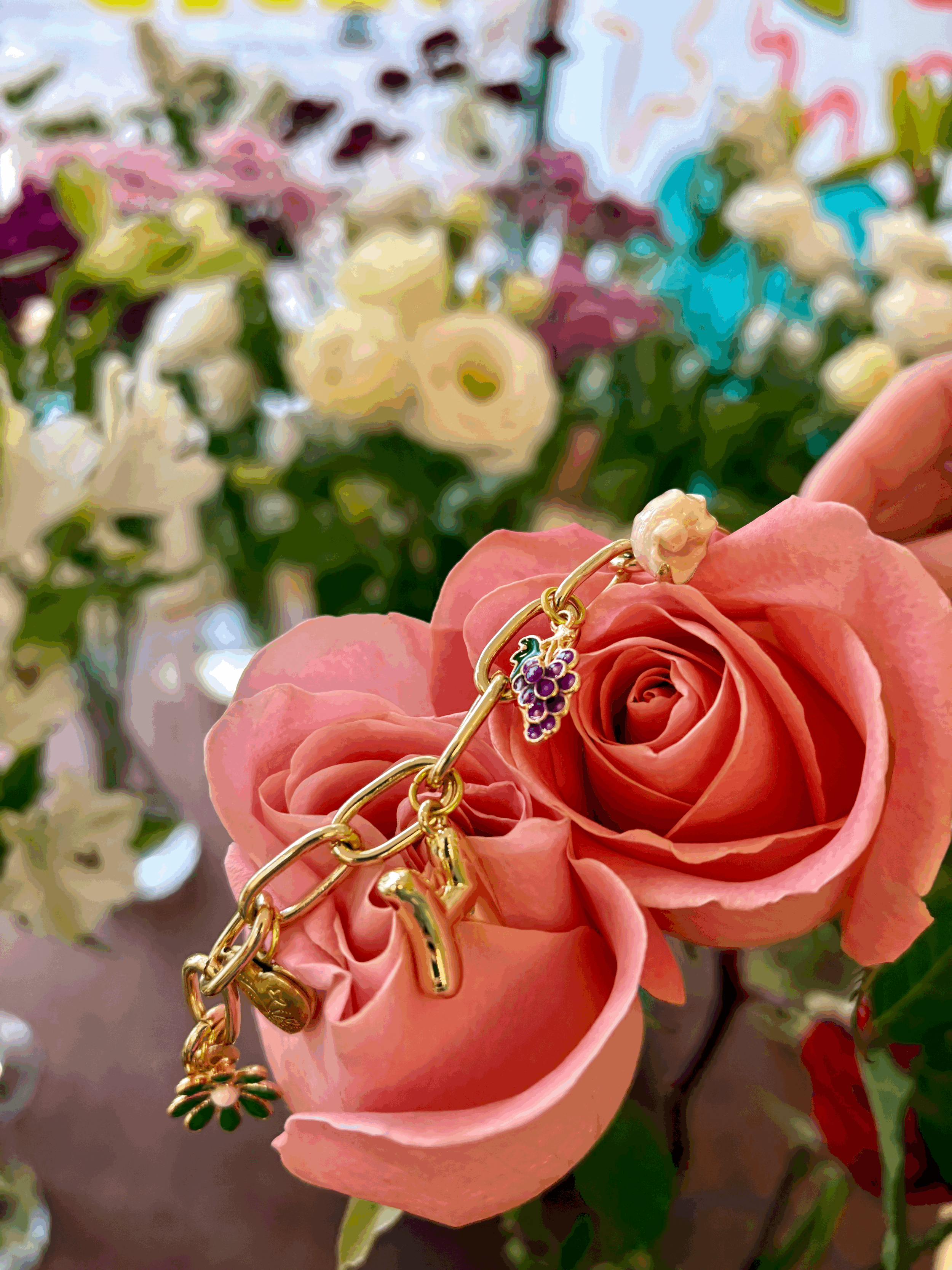 GALENTINE WORKSHOP - FRIENDSHIP BRACELETS & BOUQUETS