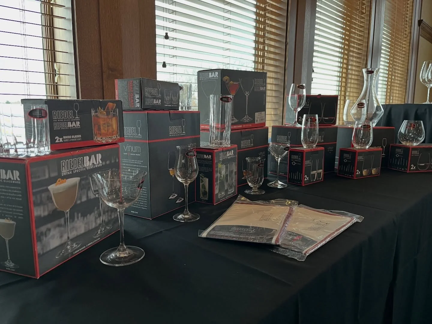 Elucidating the finer points on proper stemware and how this ensures that each and every glass shows every wine as the wine maker intended and every cocktail is proper to every last detail, we are pleased to spread the good word of Riedel varietal sp