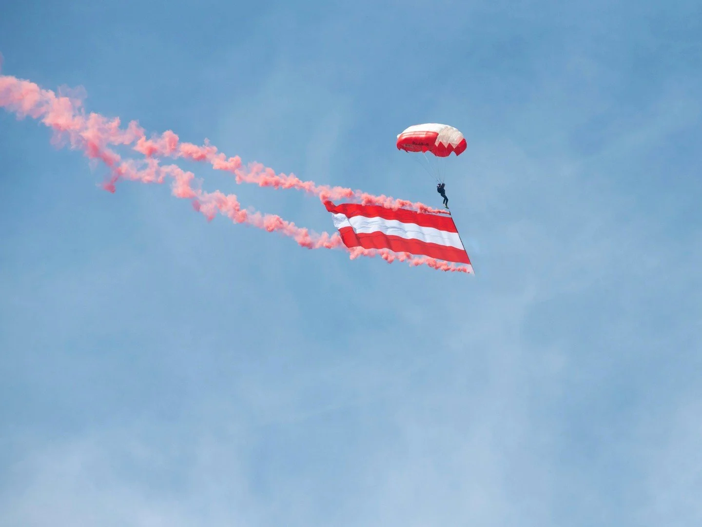 The Austrians are nearly here!

🔔 TRADE TASTING ALERT! 🔔
Vineyard Brands Austrian Education Seminar &amp; Portfolio Tasting

Please join as we welcome our Austrian winemakers to Minnesota
PAUL ACHS | LOIMER | SATTLERHOF | INGRID GROISS | WIENINGER
